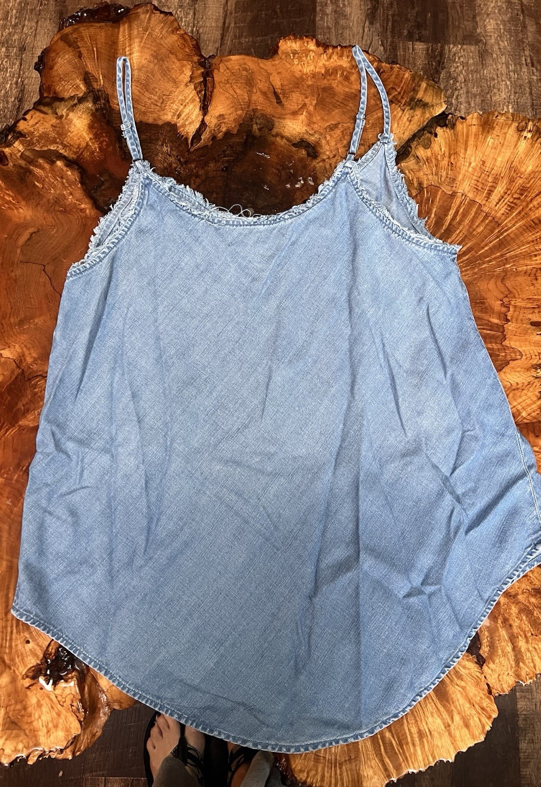 NWOT Cloth & Stone Tank Top Camisole Large Tencel Lyocell Denim Hem