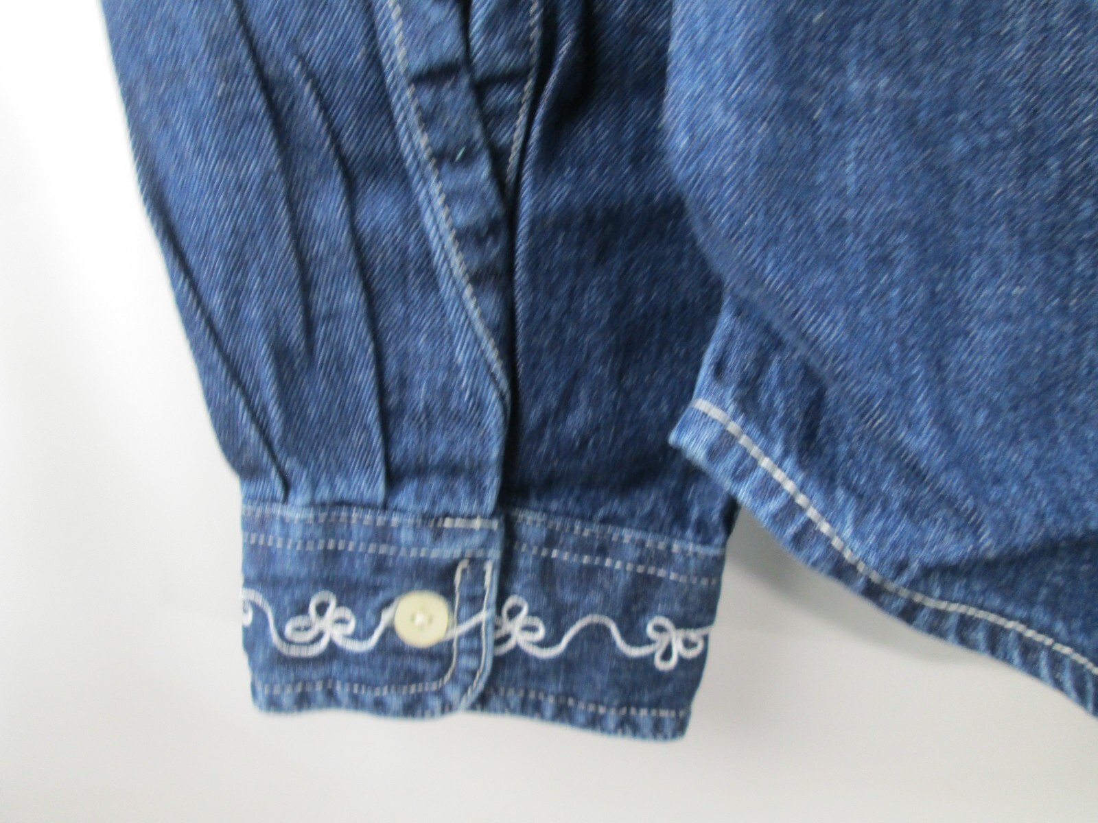 VTG Tweety Bird Blue Denim Shirt Women XL Button Warner Bros w/Socks NWT