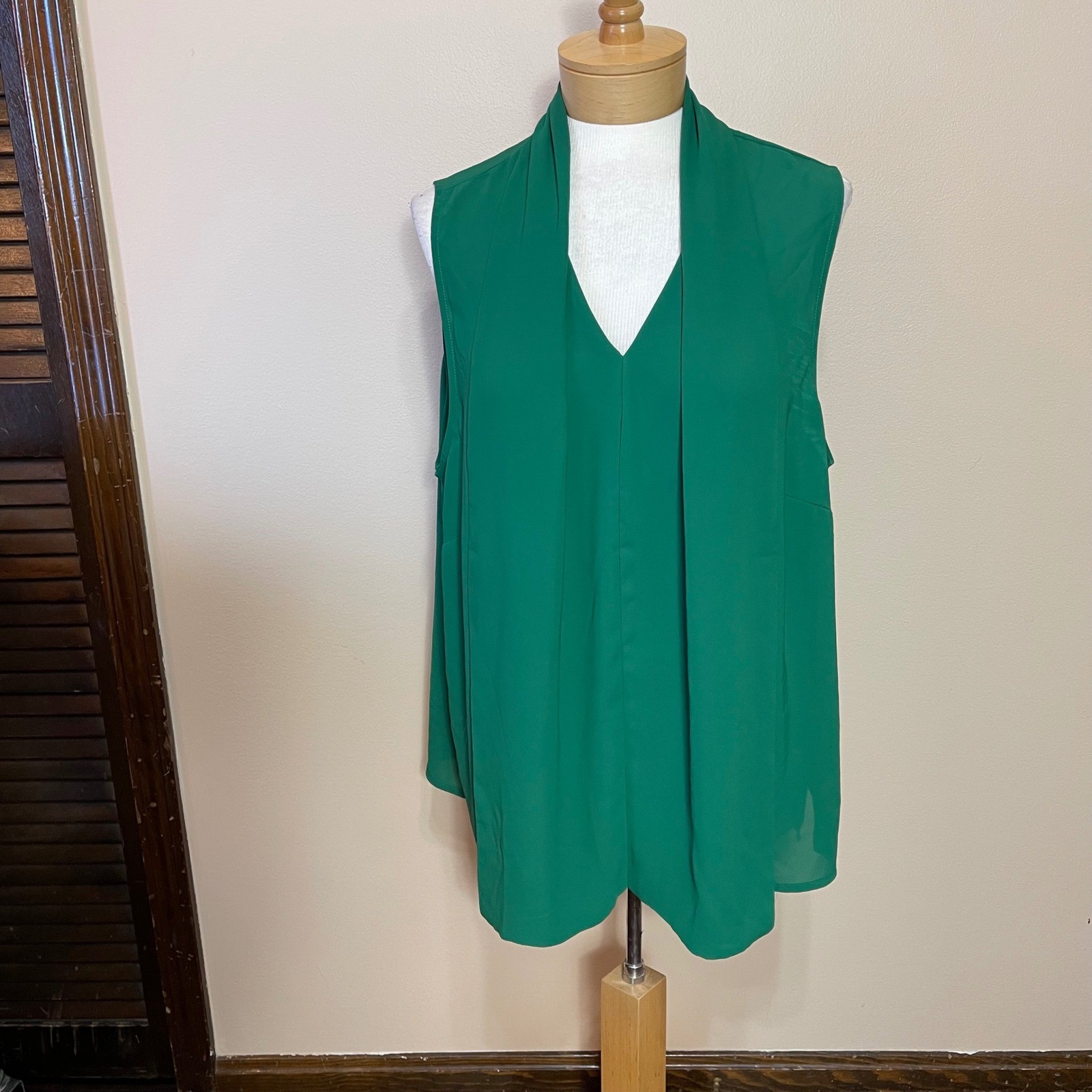 Eloquii Emerald Green Sleeveless Draped Shawl Collar Blouse Top Womens 20