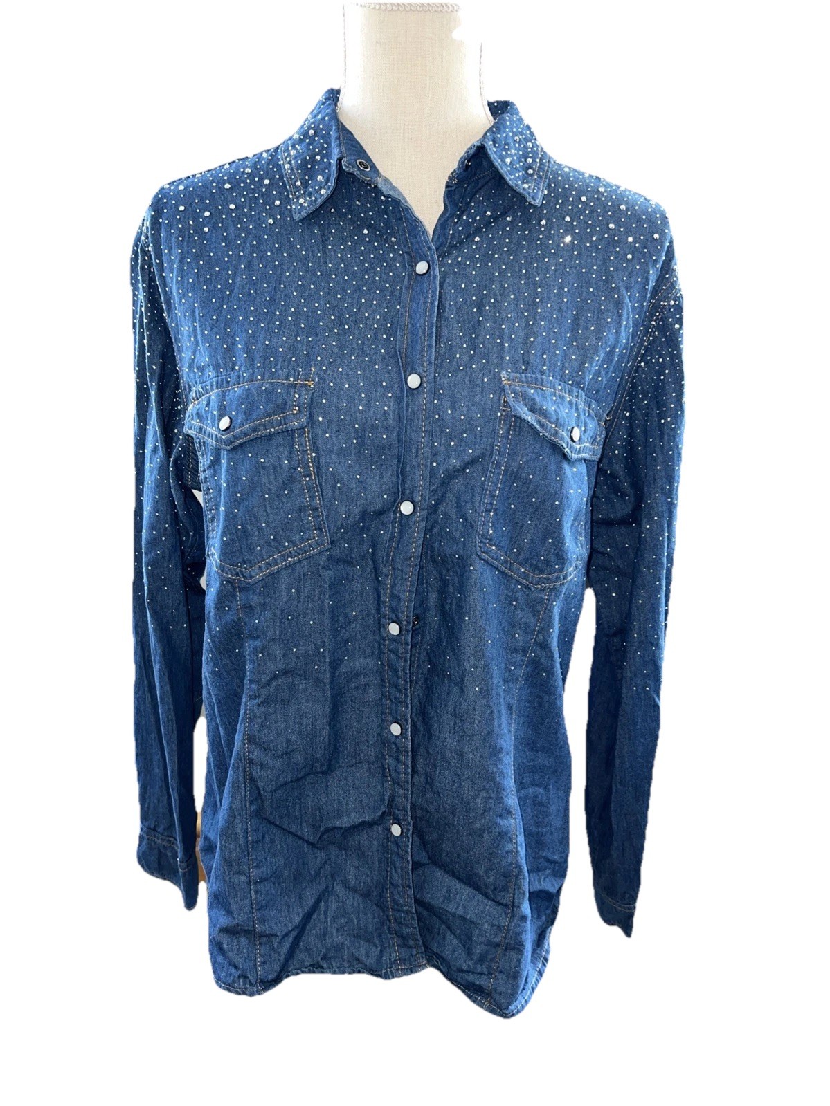 This & That XL Blue Denim Snap Front Shirt Beaded Long Slvs 100% Cotton Pockets