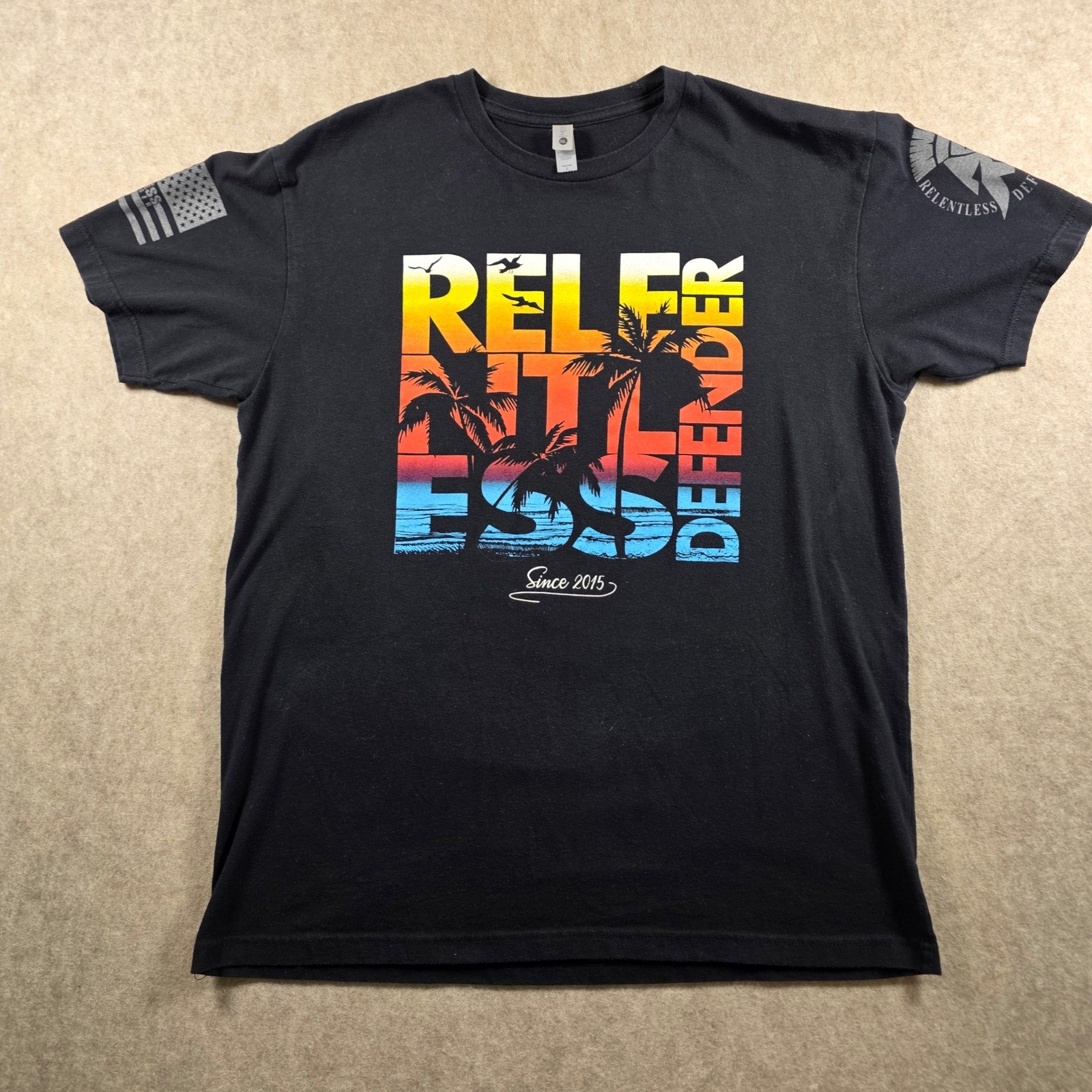 Relentless Defender Mens Large Black Graphic T-Shirt Sunset Beach Spartan Flag