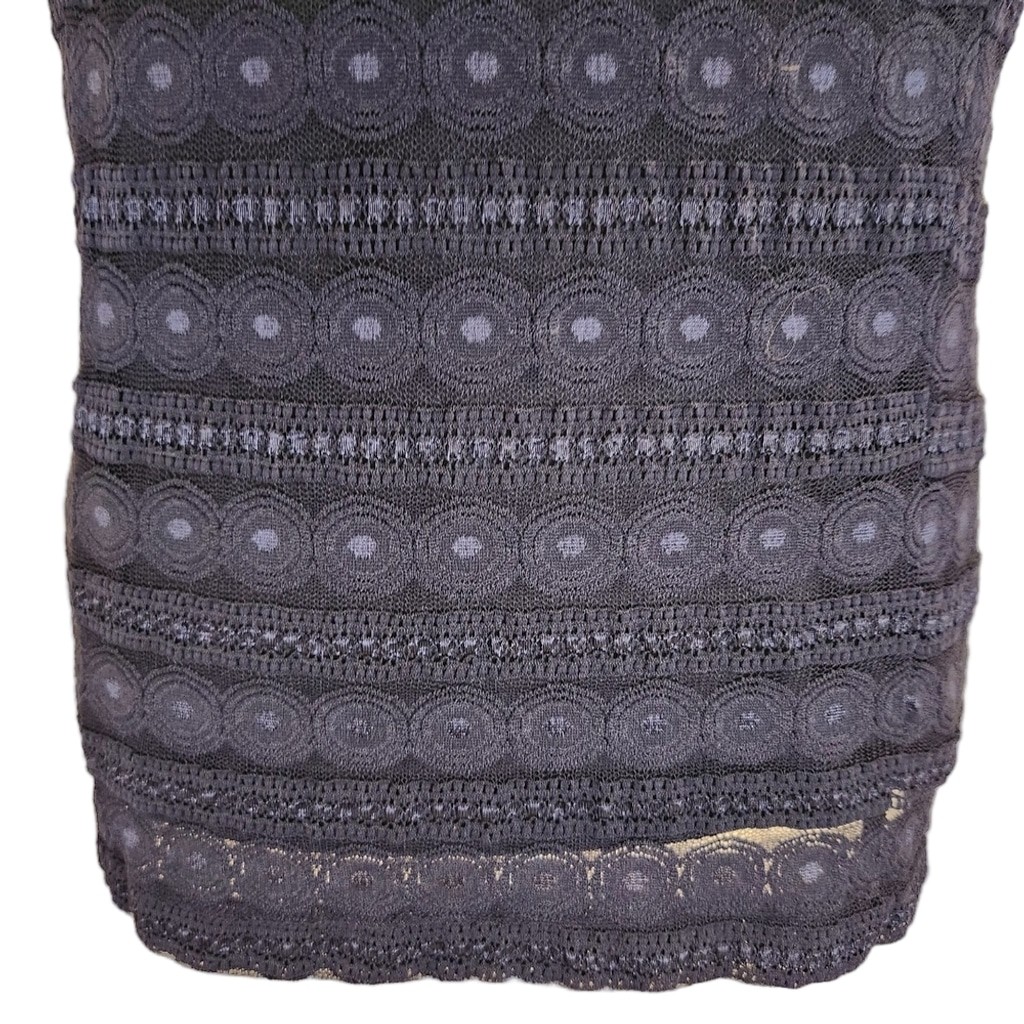 Ann Taylor Navy Blue Lined Lace Sleeveless Shell Top SZ: M versatile Layering
