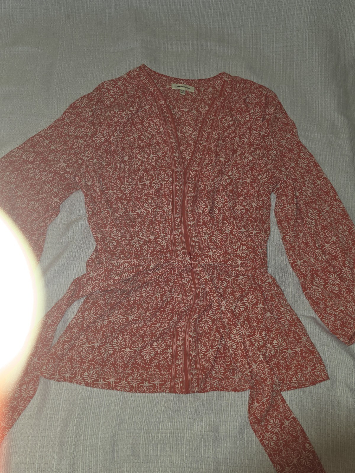 Max Studio Red/White Floral V-Neck Long Sleeve Blouse Elastic Waist M