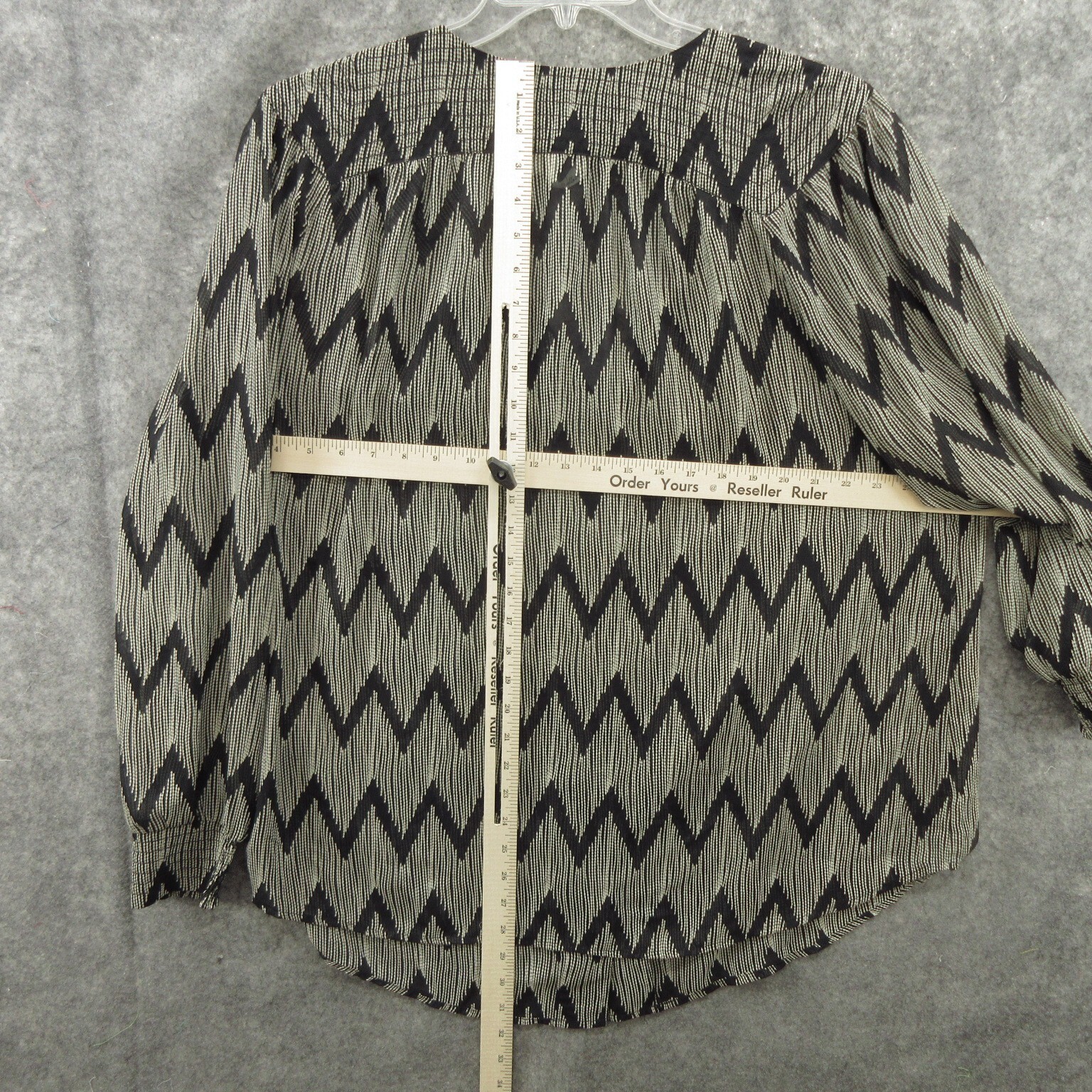 Bellatrix Womens Blouse Size 2X Long Sleeve Button Front 100% Poly Elastic Wrist