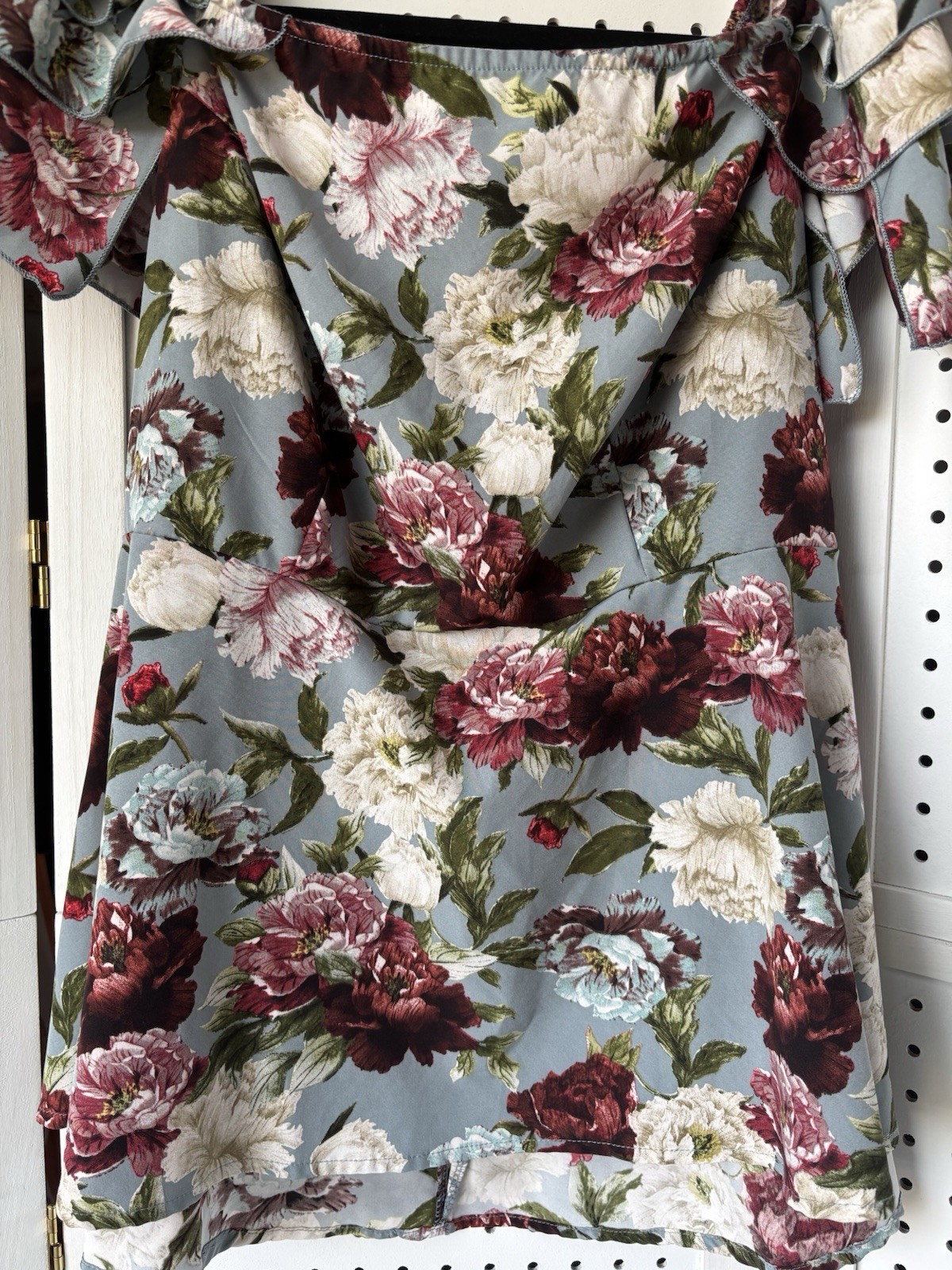 Shein Flutter Short Sleeve Blouse Boatneck Floral Dusty Blue/Maroon Unsized Lg?