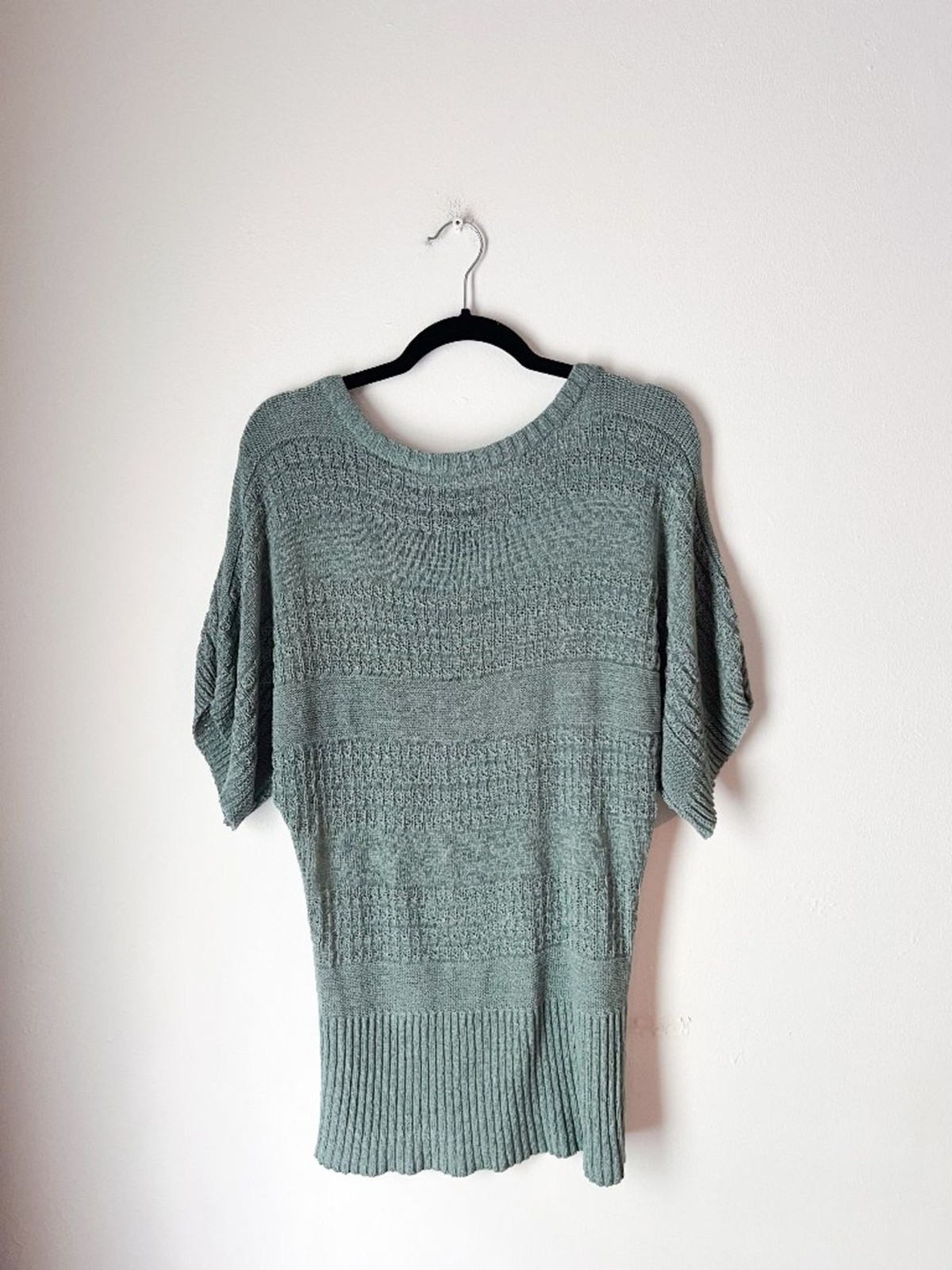 Venue Sage Green Open Knit Dolman Sleeve Sweater Top Size Medium Boho Coastal