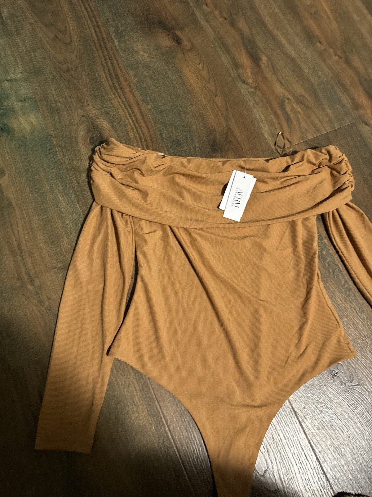 AFRM NWT Noah Long Sleeve Drape Shoulder Bodysuit Tan Brown Size Medium