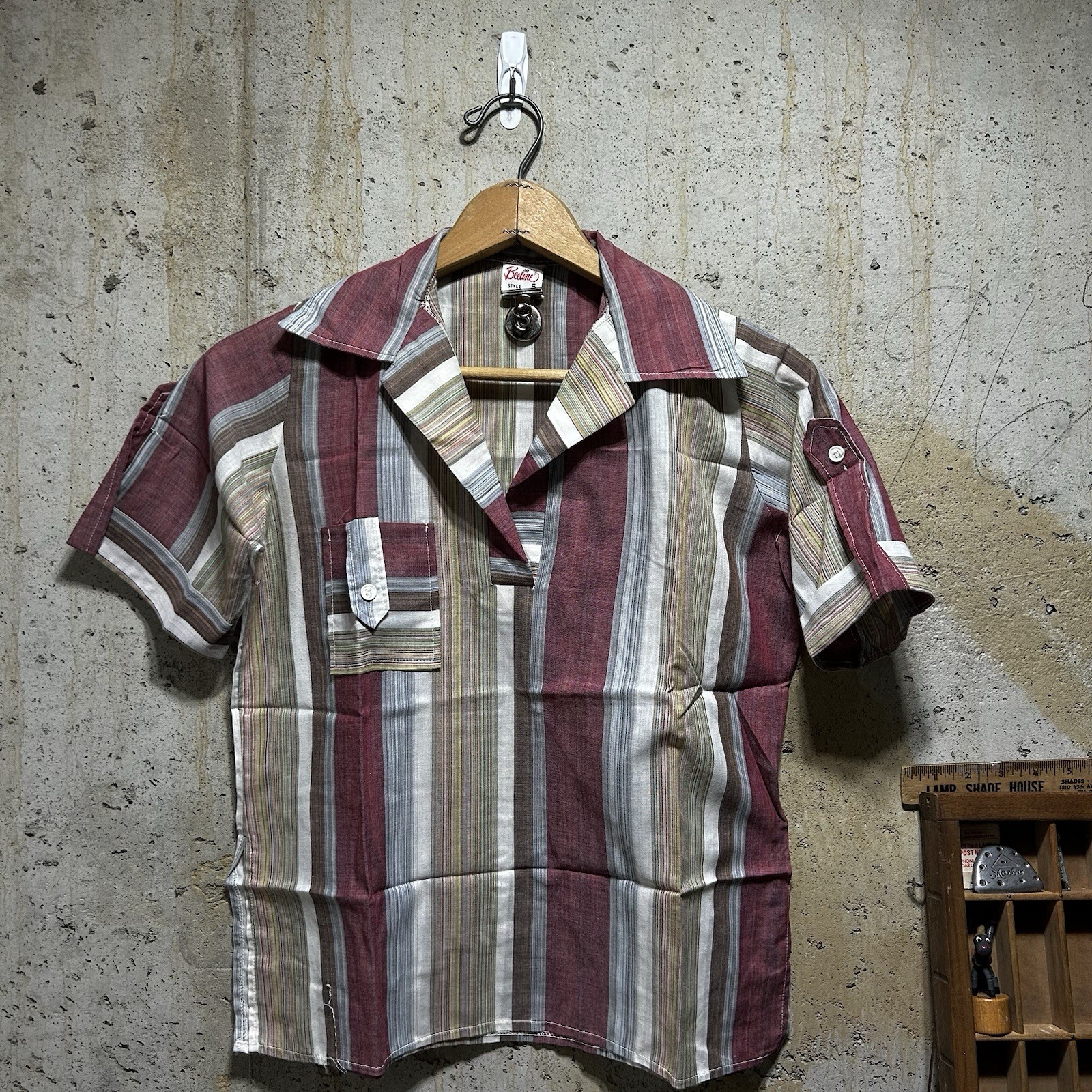 c1950s Beeline true vintage women’s button down top