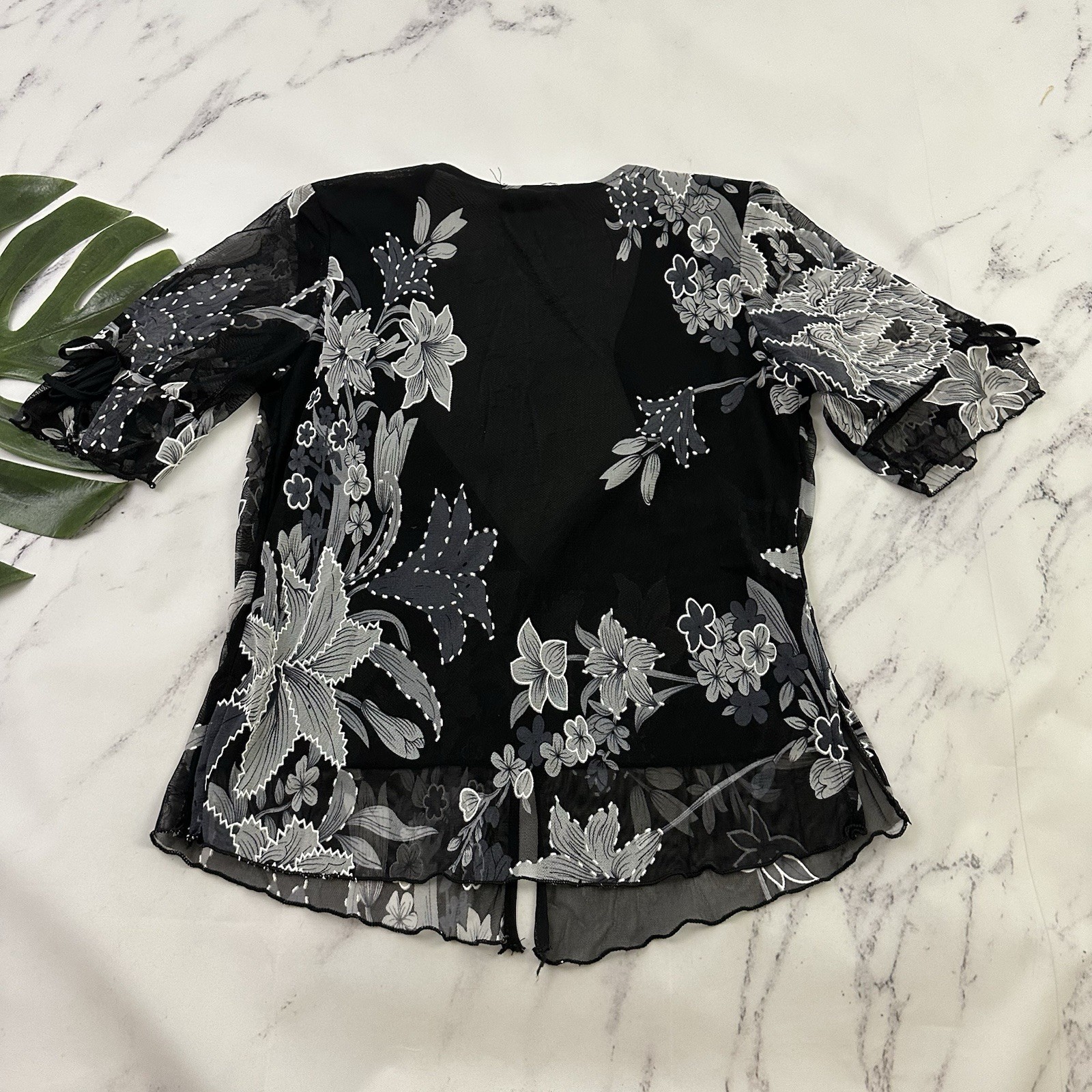 Design Works Womens Vintage y2k Sheer Top Size P L Black White Floral Bows