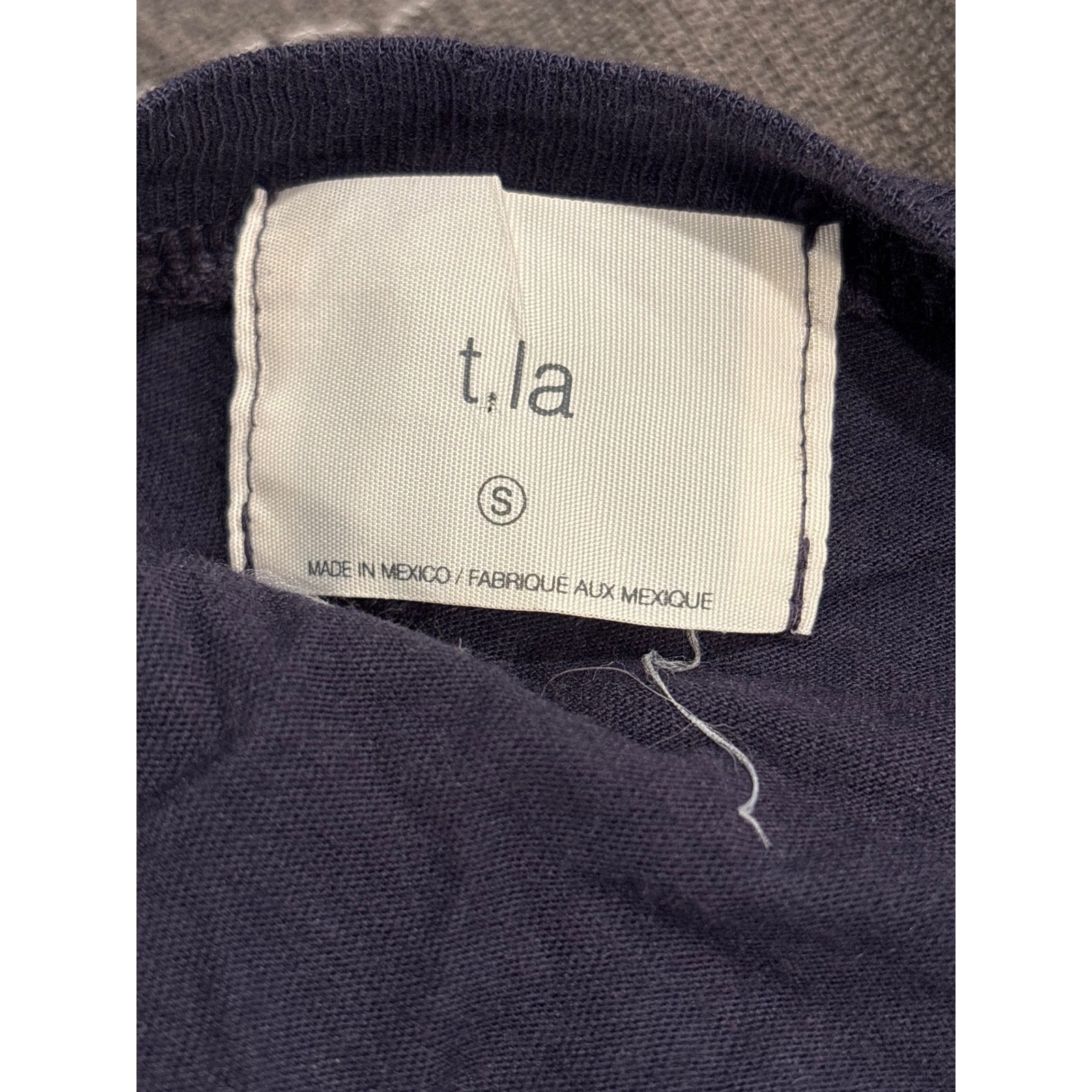 Anthropologie T.La blue V neck soft cozy shirt Small