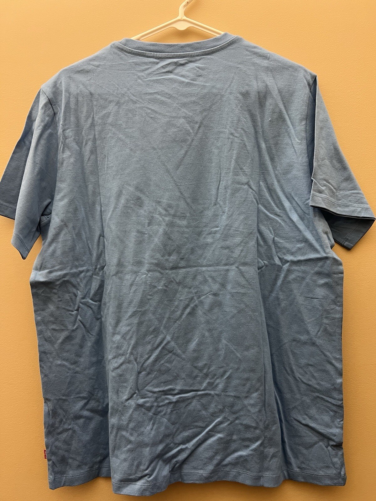 #101 LEVI’S LOGO GRAPHIC T-SHIRT – BLUE – SIZE Large