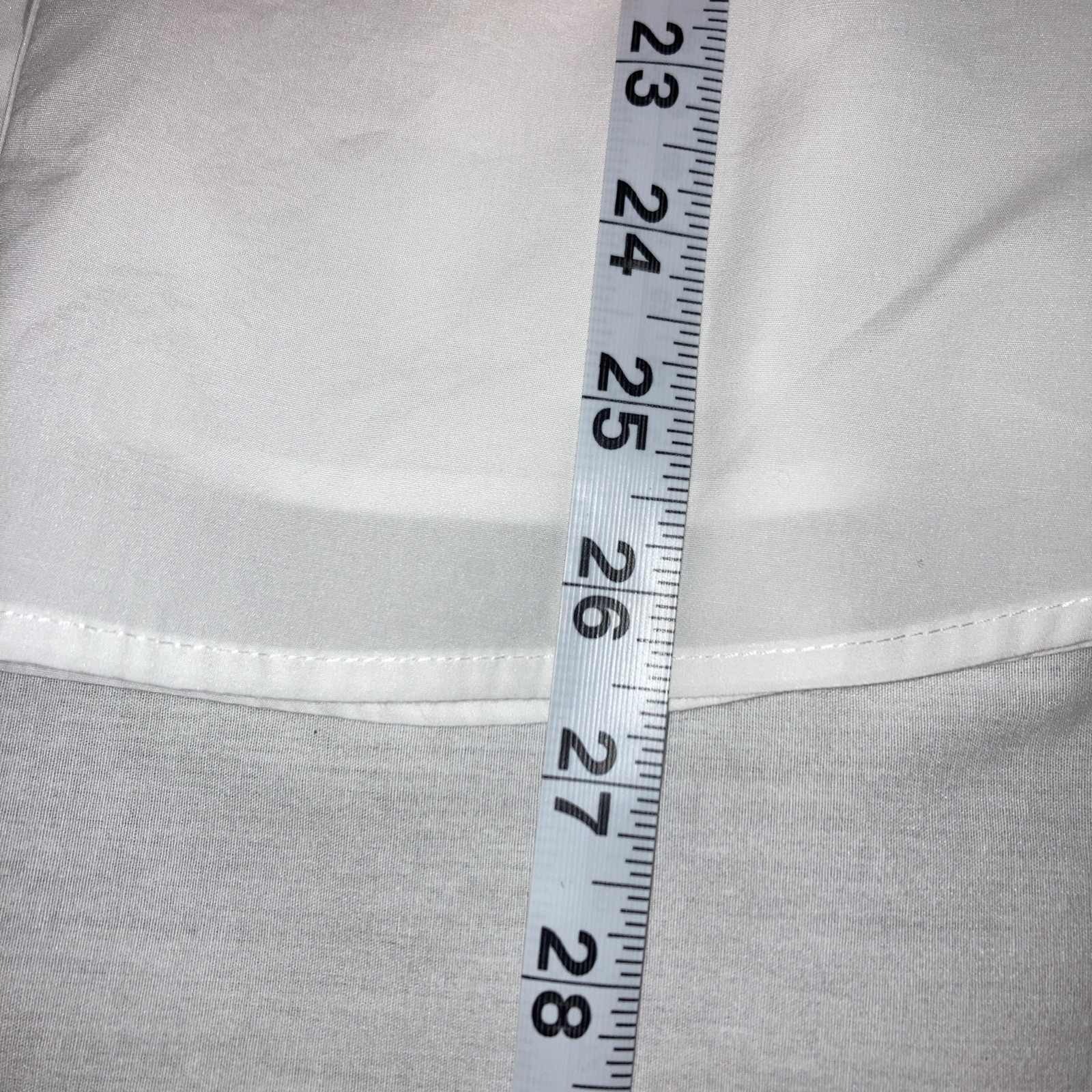 Talbots White Tailored Button Up Shirt with Front Darts and Back Topstitch 16