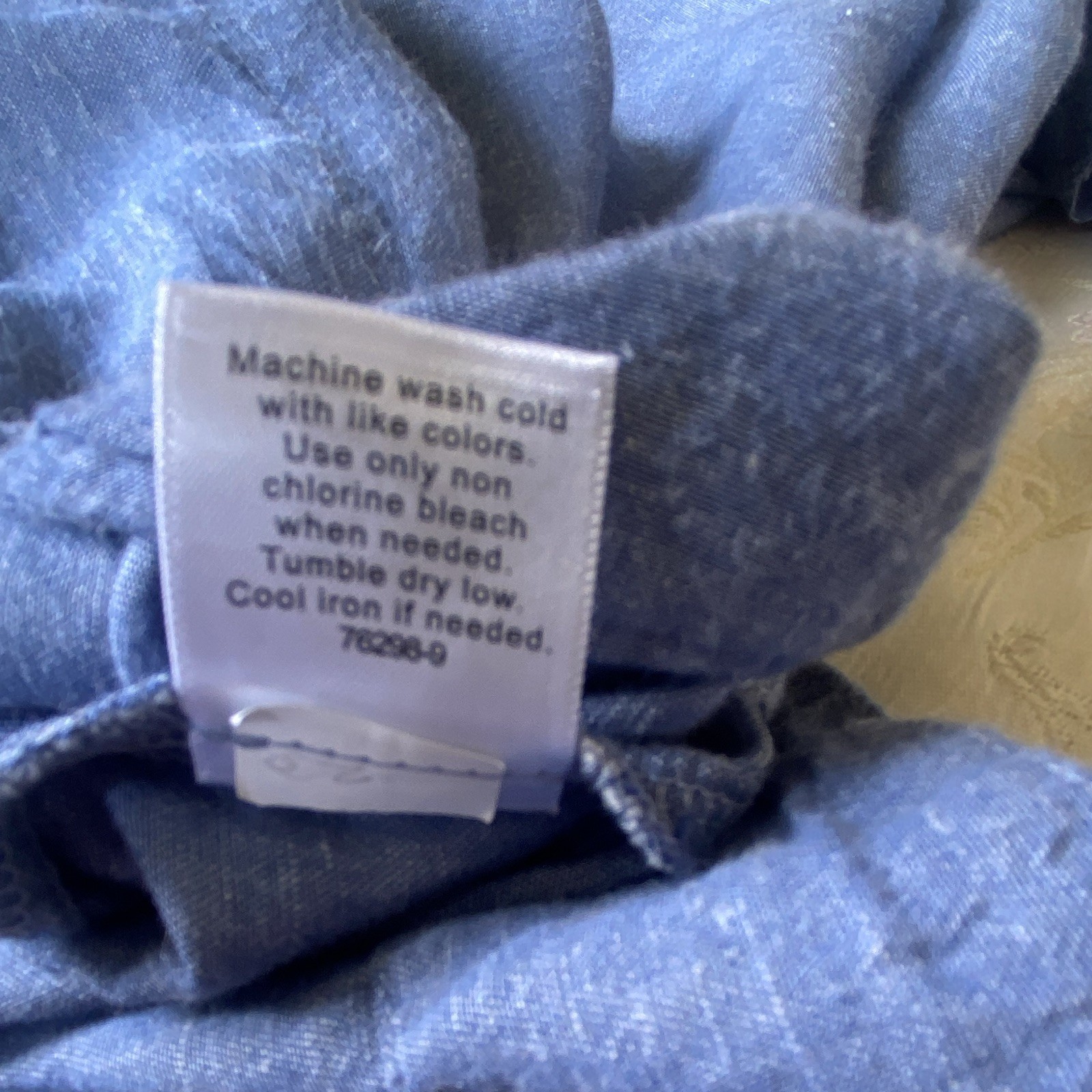 St. John’s Bay Women’s M Blue Cap Sleeve V-Neck Pleated Woven Pullover Blouse