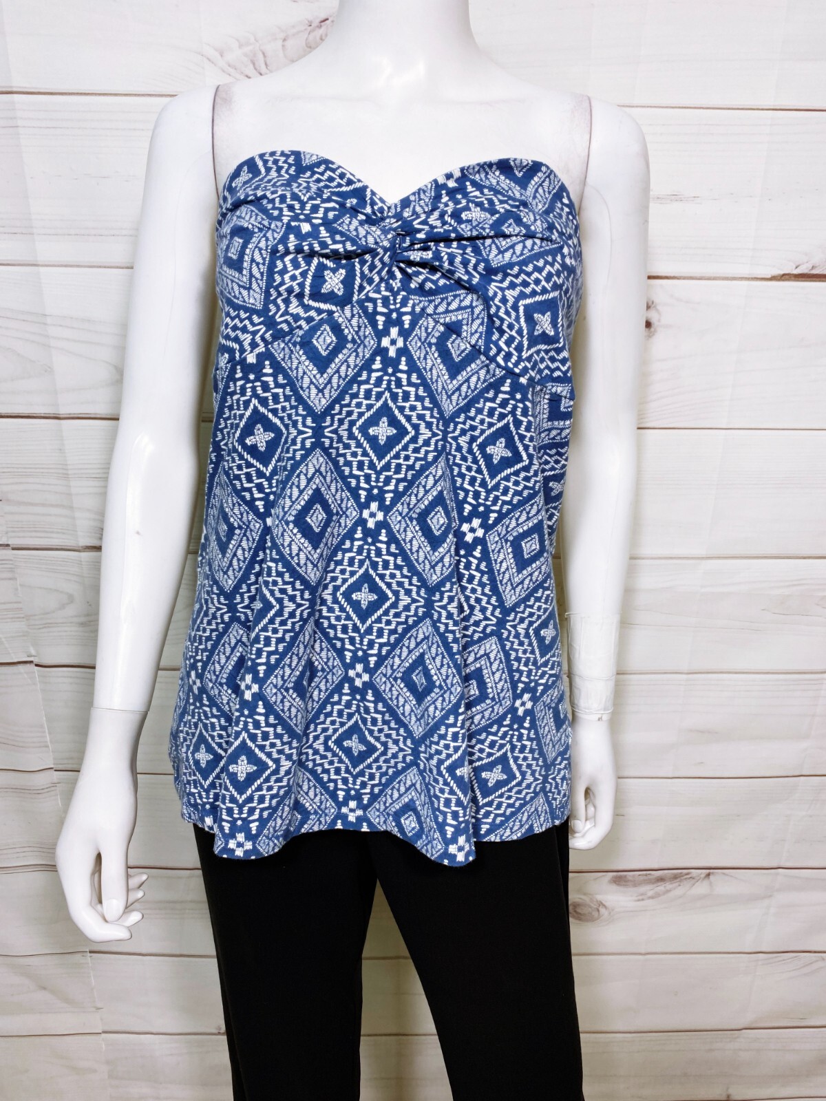 Torrid Womens Top Size 2 Blue Argyle/Diamond Sweetheart Neck Stretch Sleeveless