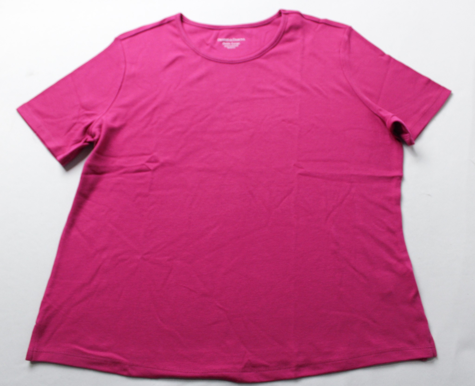 Draper’s & Damon’s Petite Women’s Solid Short Sleeve T-Shirt EJ3 Magenta Large