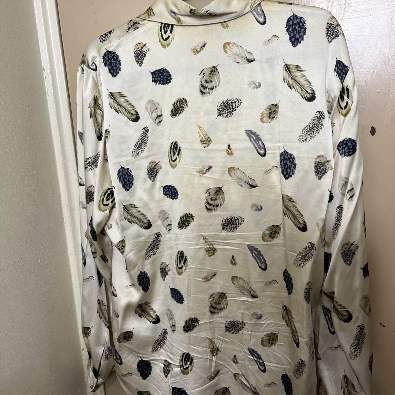 Vintage Ishyu Womens 100% Silk Long Sleeve Button Up blouse size 12