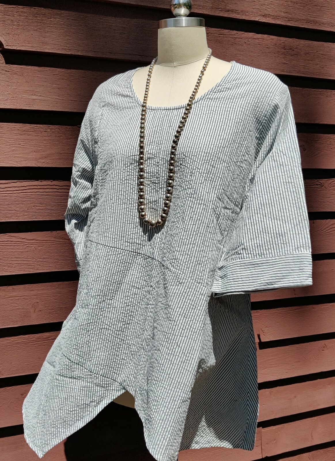NWT TULIP Navy & White Seersucker Ticking Stripe Asymetrical Tunic Top Pocket S