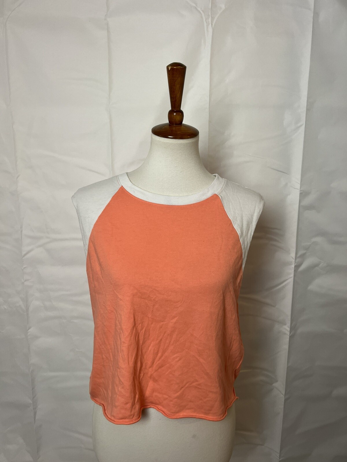 Flirtitude Active Women’s Cut Off Sleeve T-Shirt Cropped L