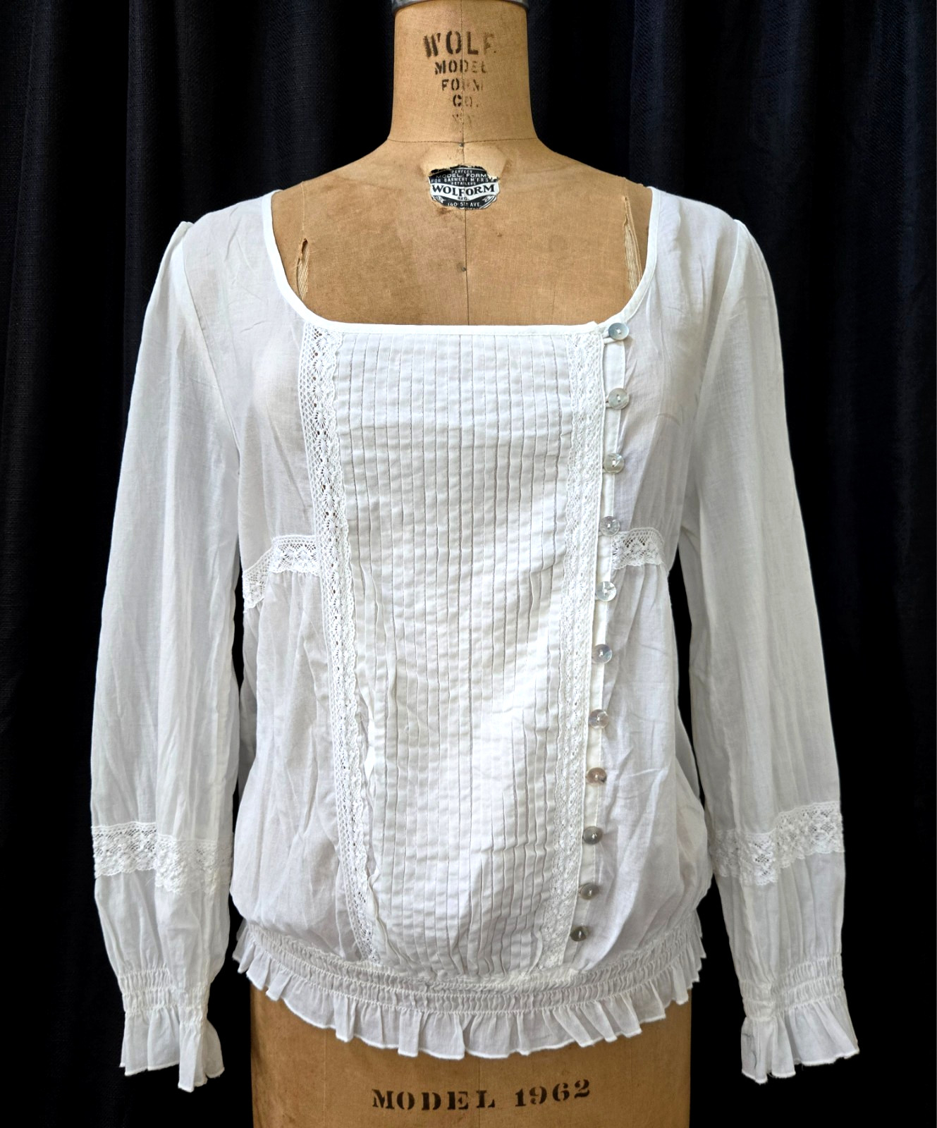 Black Rainn Ethereal White Cotton Blouse M Micro Pleats Lace Abalone Buttons