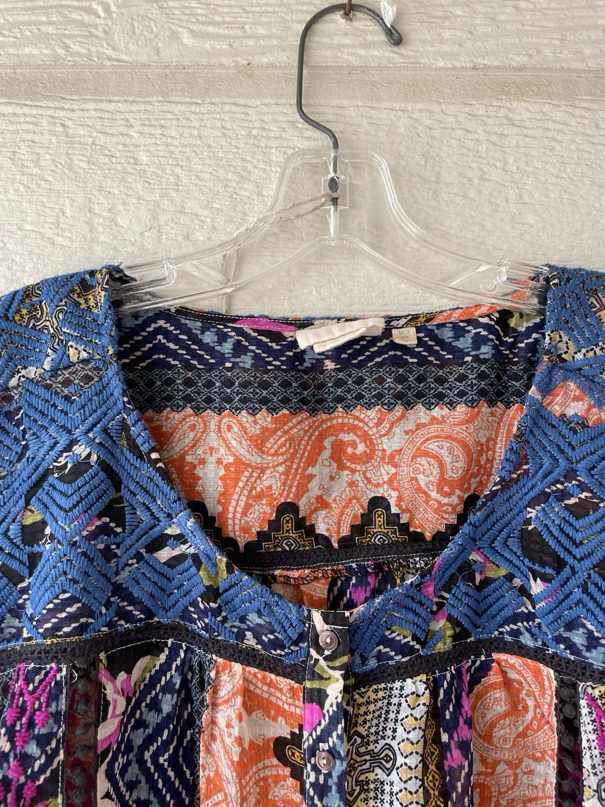 Anthropologie Vanessa Virginia Long Sleeve Colorful Button Down Blouse Woman’s 8