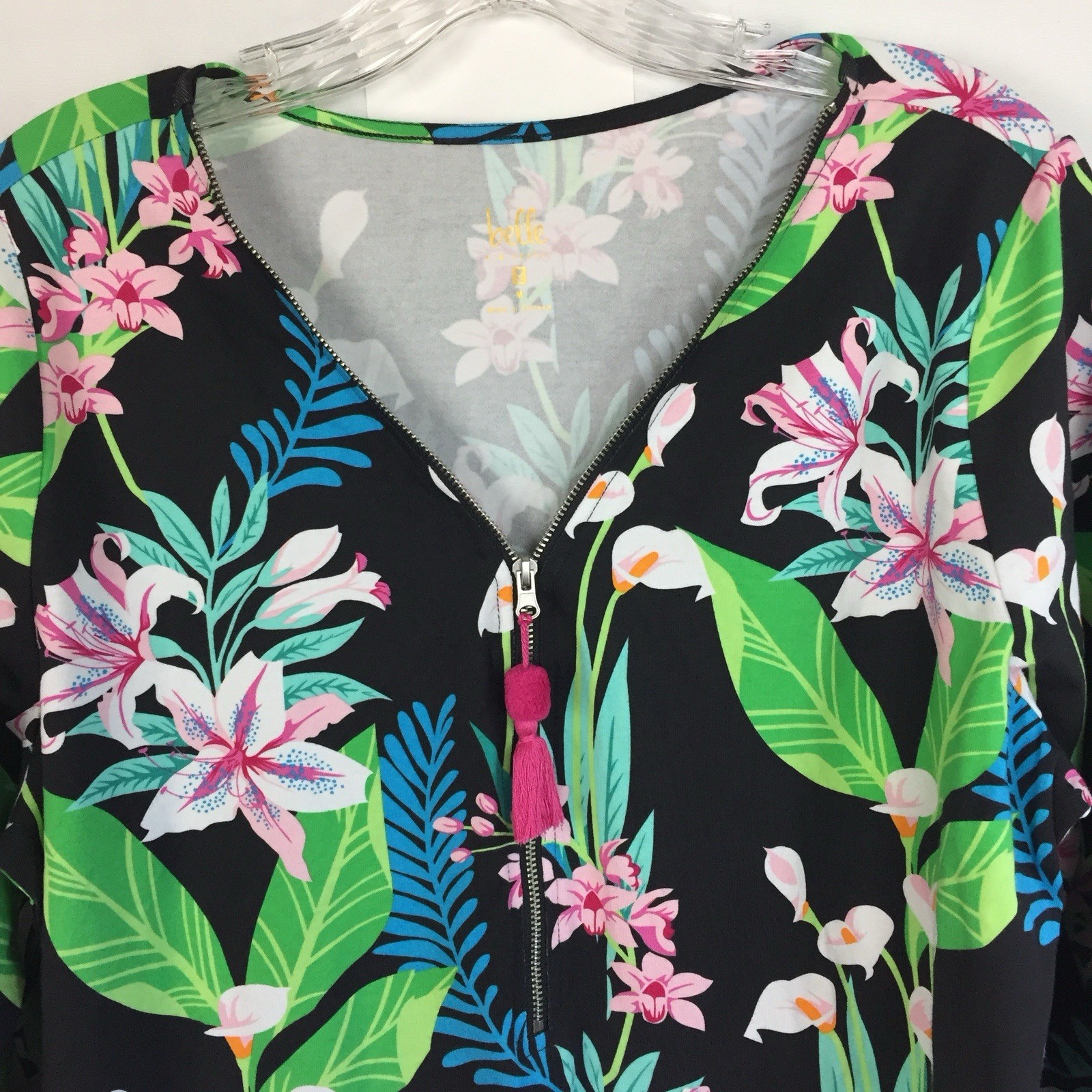 NEW Belle Kim Gravel Primabelle Knit Women’s Size M Tassel Zip Top Blouse Floral