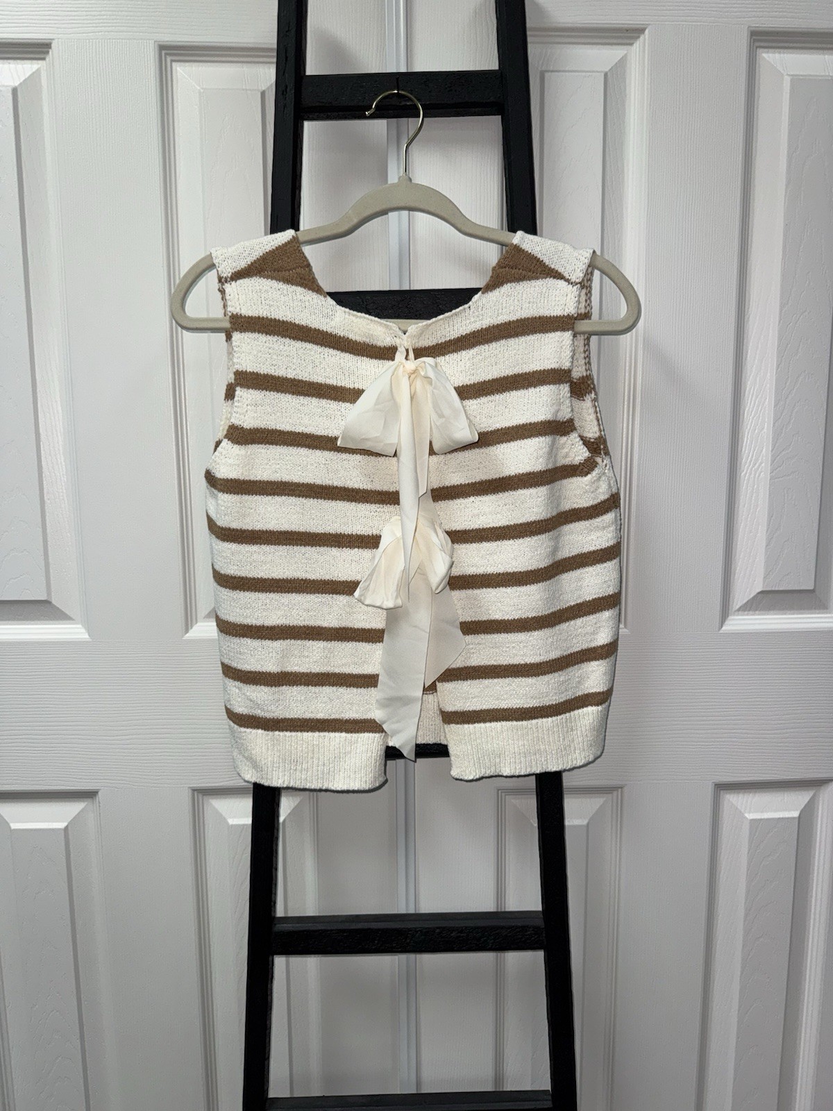 Blu Pepper for Dry Goods Womens Bow Back Striped Sweater Tank Size Large