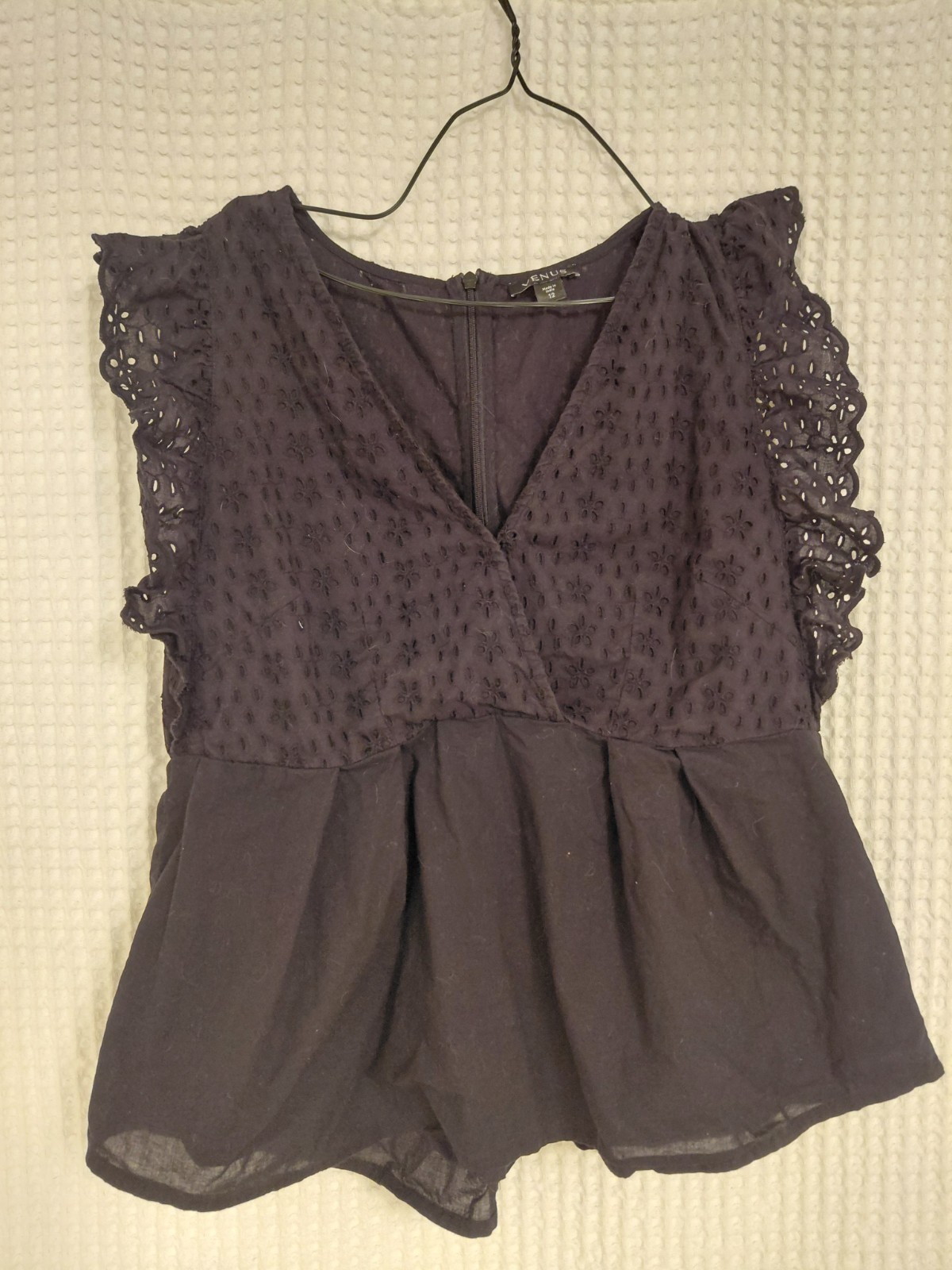 Black boho lace Top- L- venus