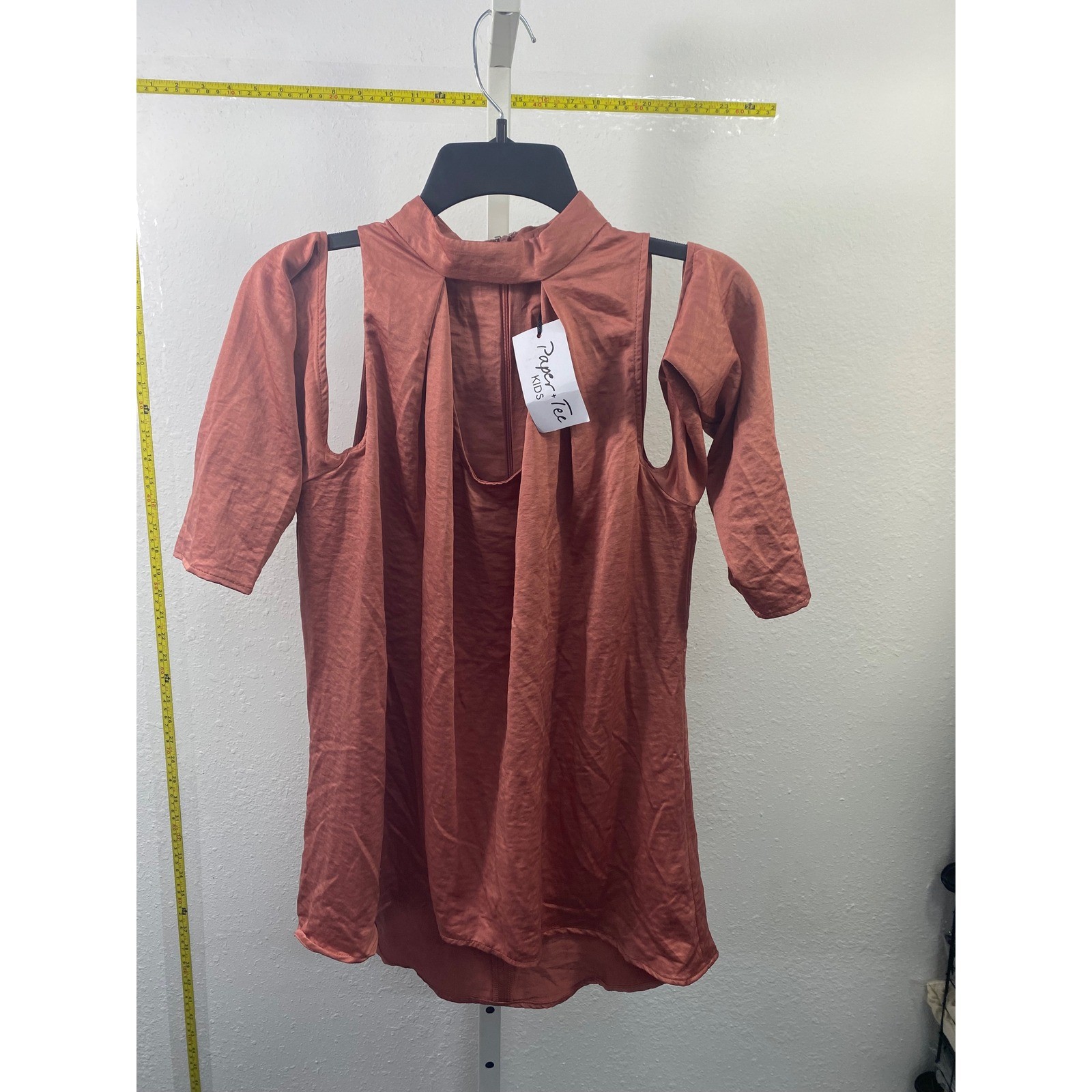 Fourteenth Place Rust Orange Cold Shoulder Mock Neck Satin Blouse Top Womens Med