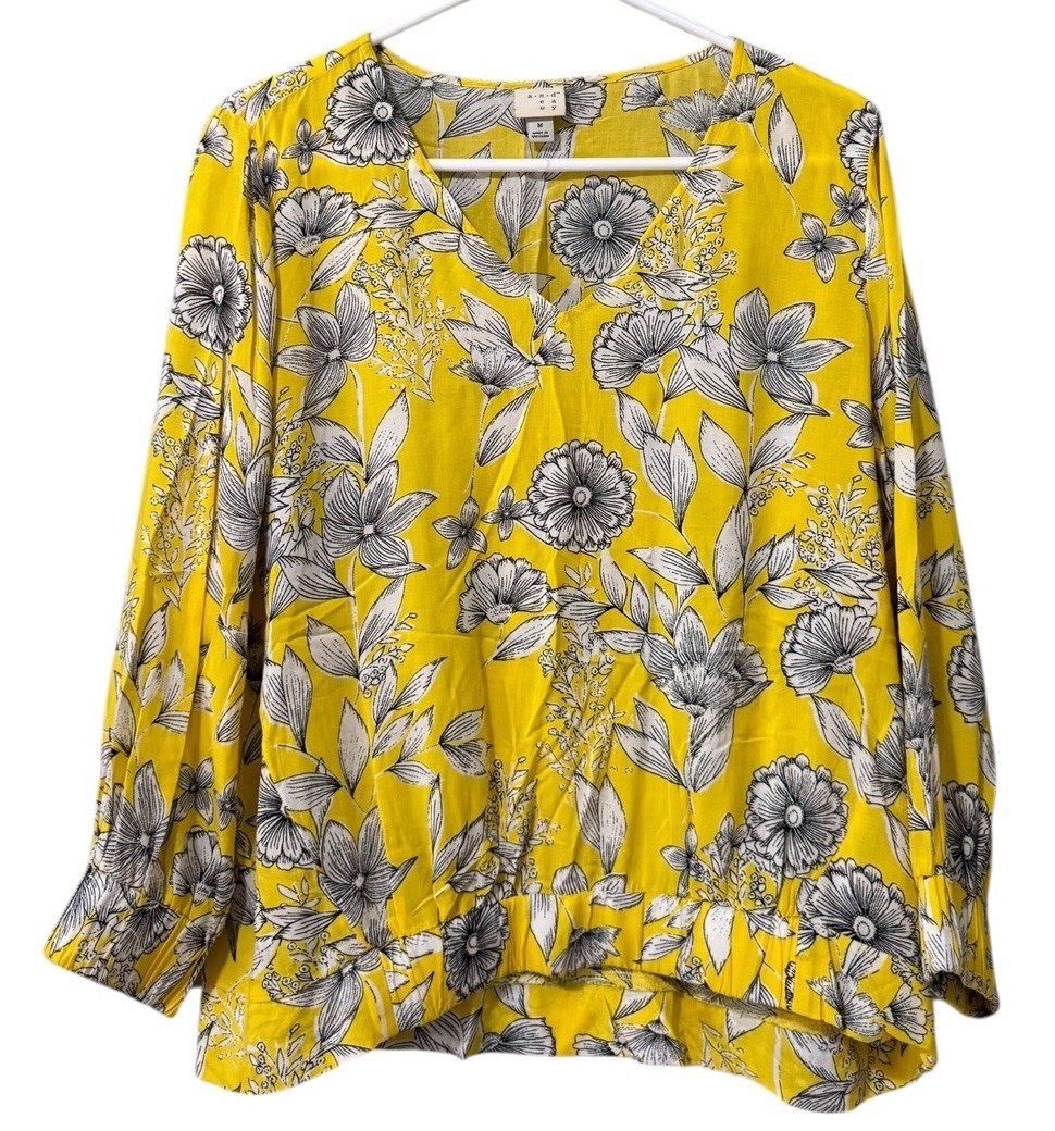 A New Day Women Shirt Size Medium Long Sleeve Floral Rayon Boho Lightweight City