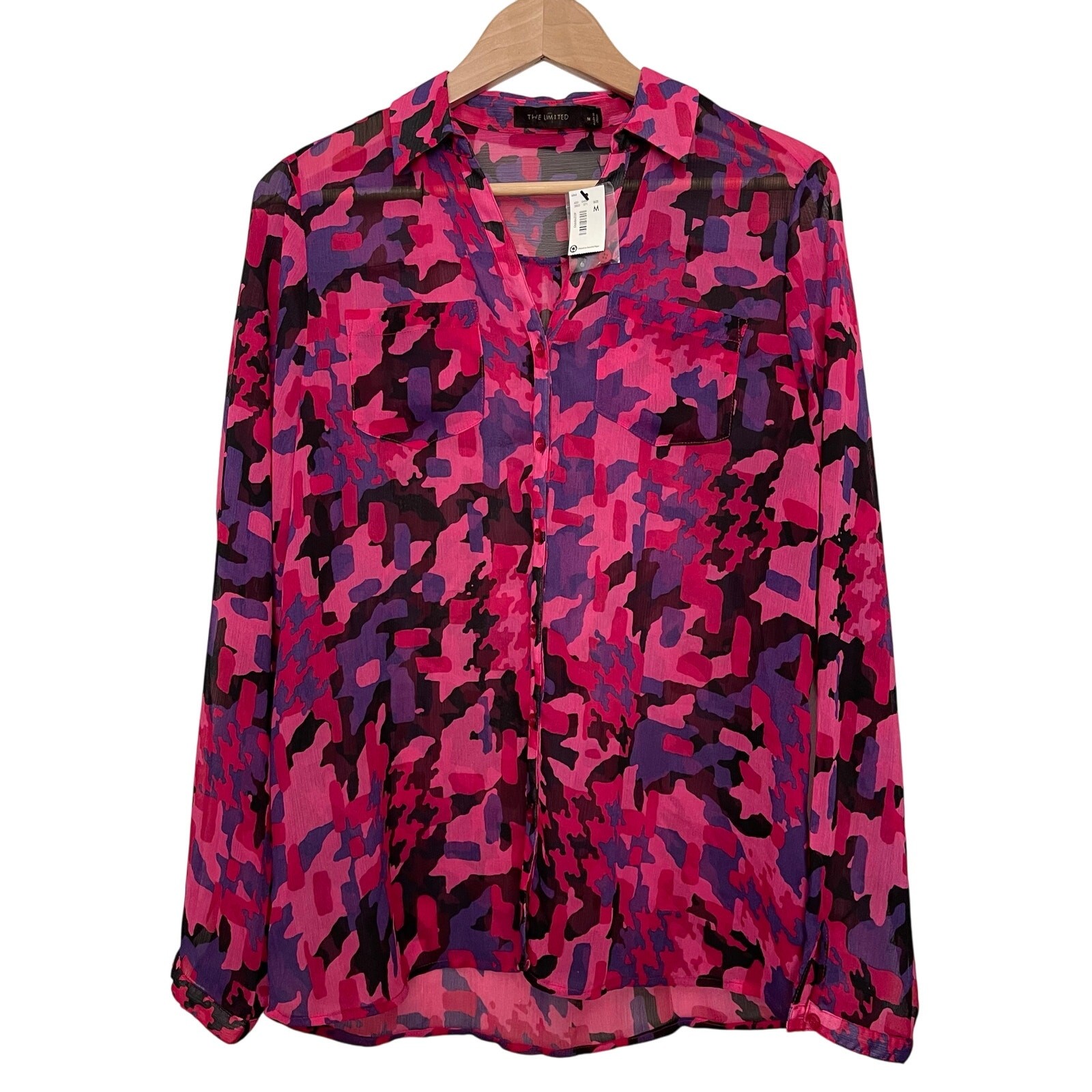 The Limited Womens Pink Camo Chiffon Shirt M Long Sleeve Lightweight Preppy NWT