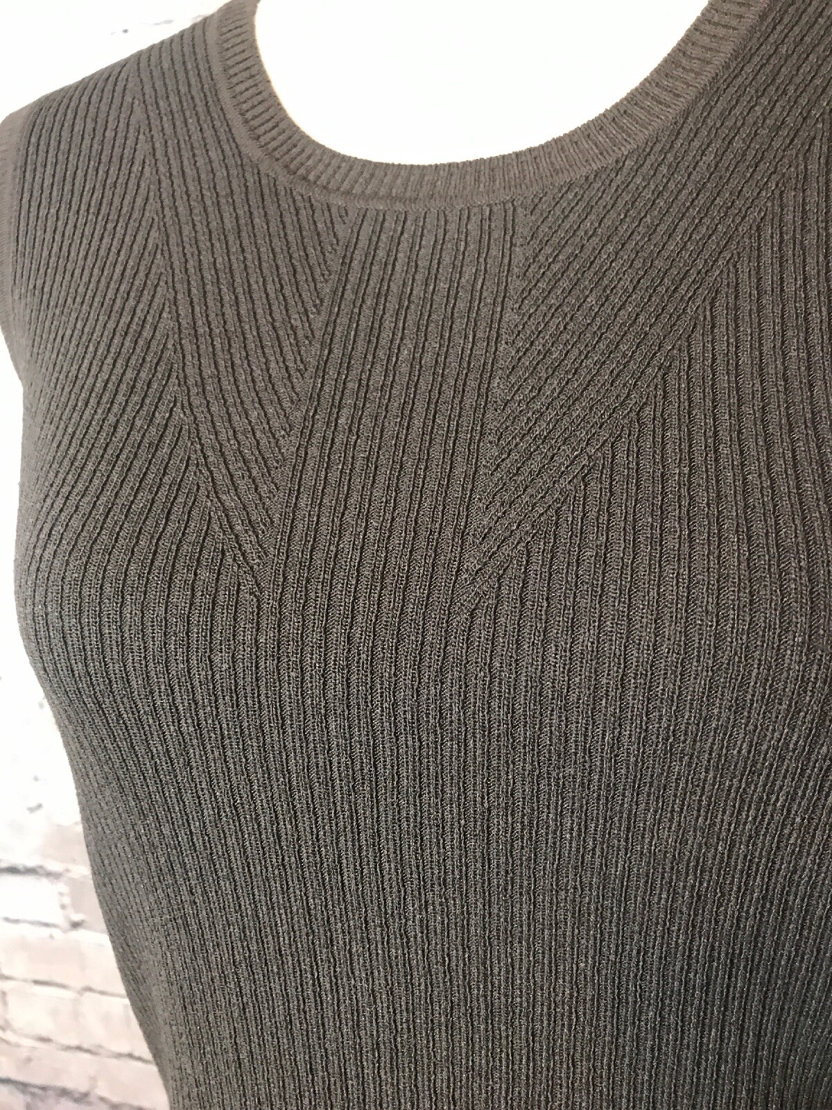 i.e. Women’s Brown Nylon Rayon Blend Sleeveless Pullover Cami Tank Top Size: M