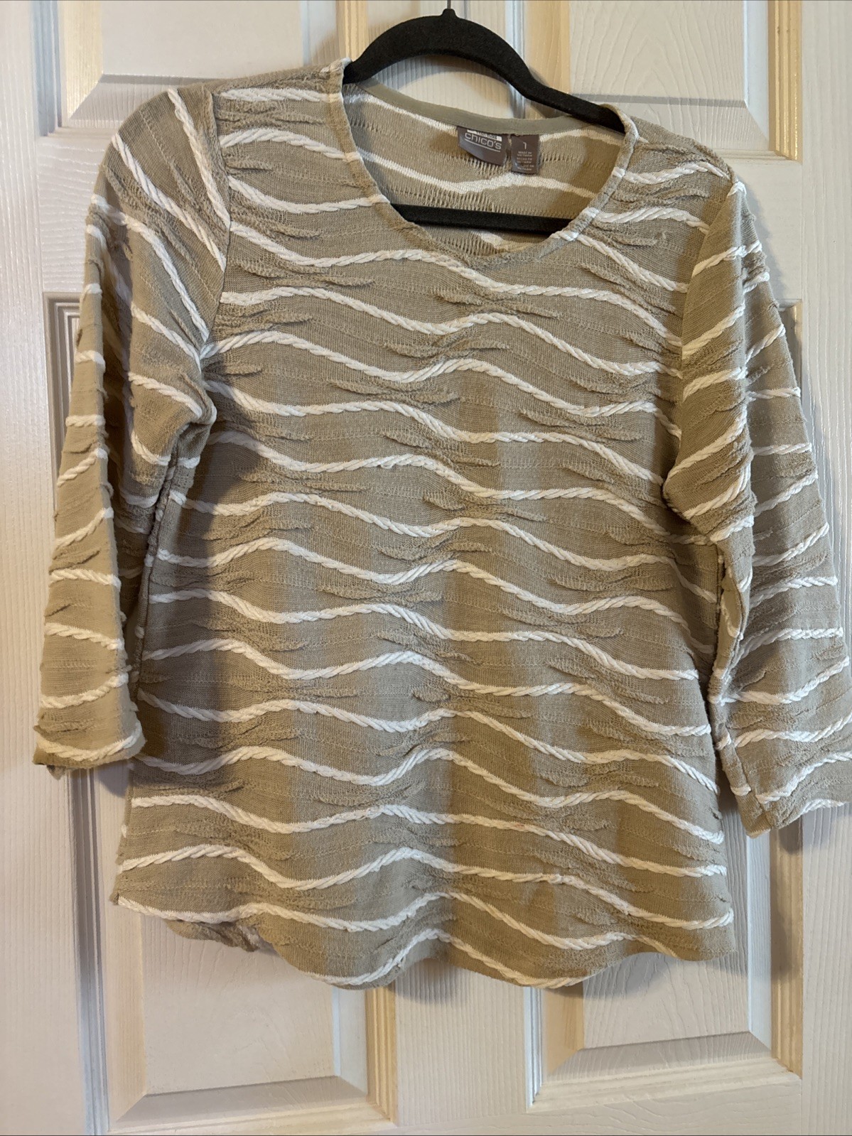 Chicos Sz 1 Textural 3/4 Sleeve Pullover. Lovely! See Pics For Measurements EUC