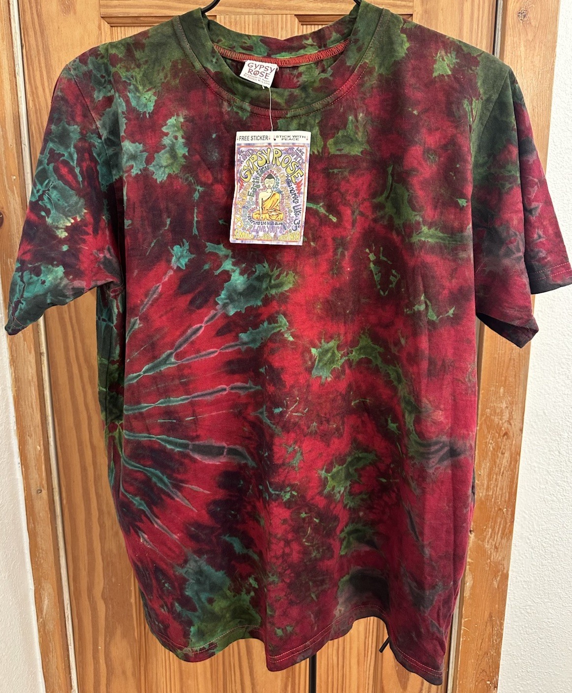 NWT Gypsy Rose Tie Dye Dragon Heart Red/Green Boho Hippy Nepal Size M Tee