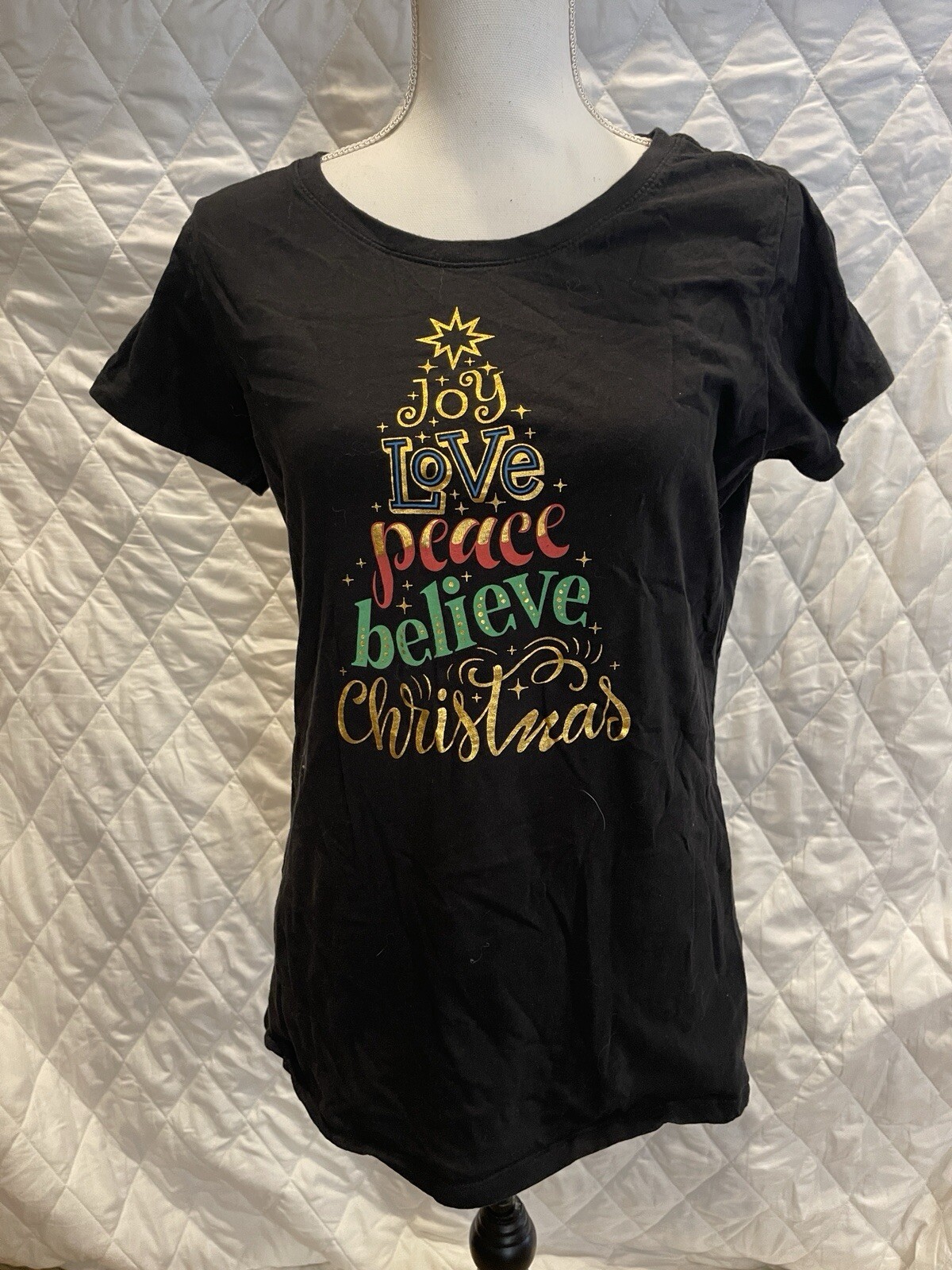 Christmas Tree Joy Love Peace Believe Funny Xmas Women’s T-Shirt Black Large