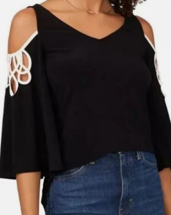 Vince Camuto Cold-Shoulder Blouse Bell Sleeves & White Cutout Detail – Large
