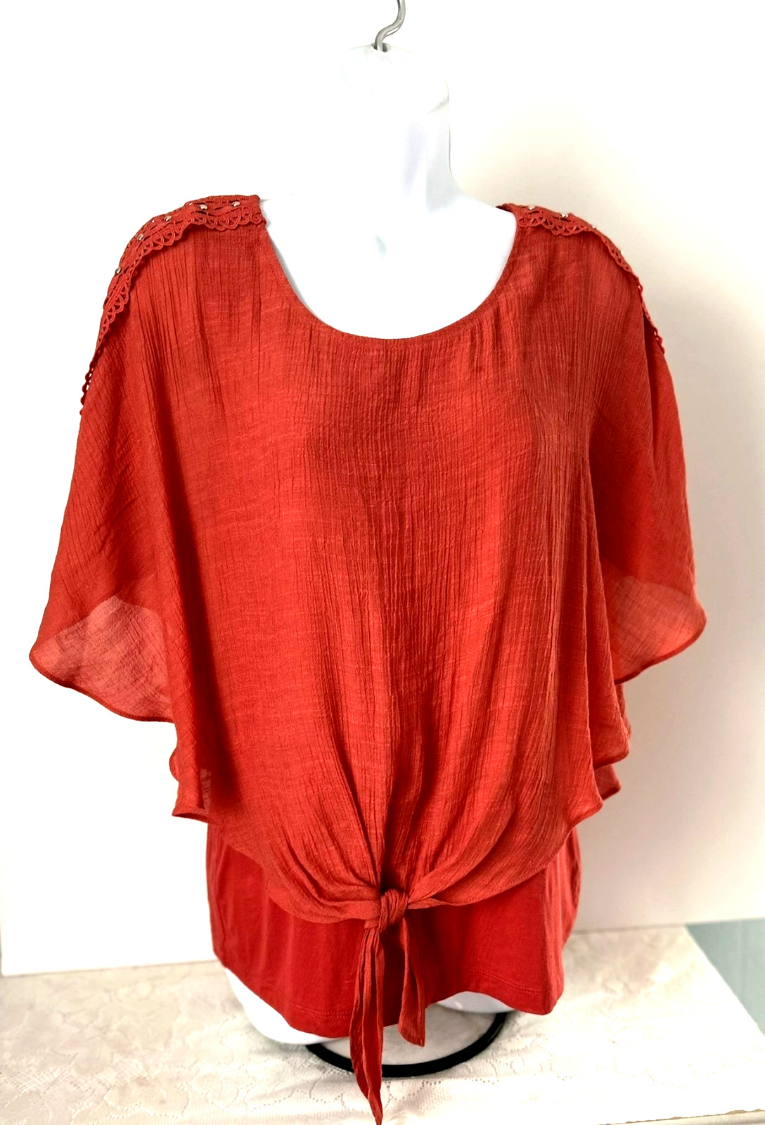 ALYX Orange Layered Tie Front Bead Accents Kimono Sleeve Pullover Top NWOT – S