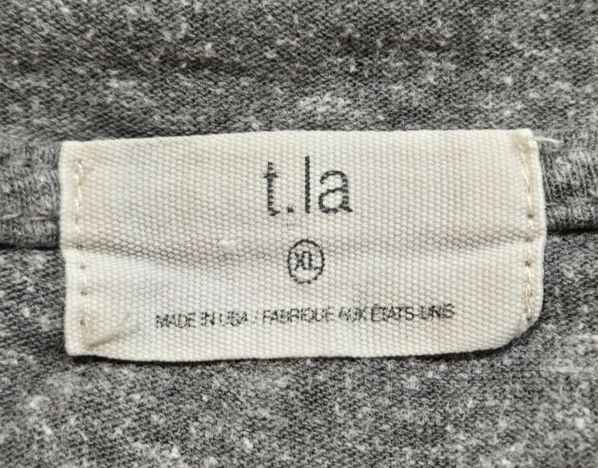 t. La Anthropologie sz XL gray v-neck tshirt