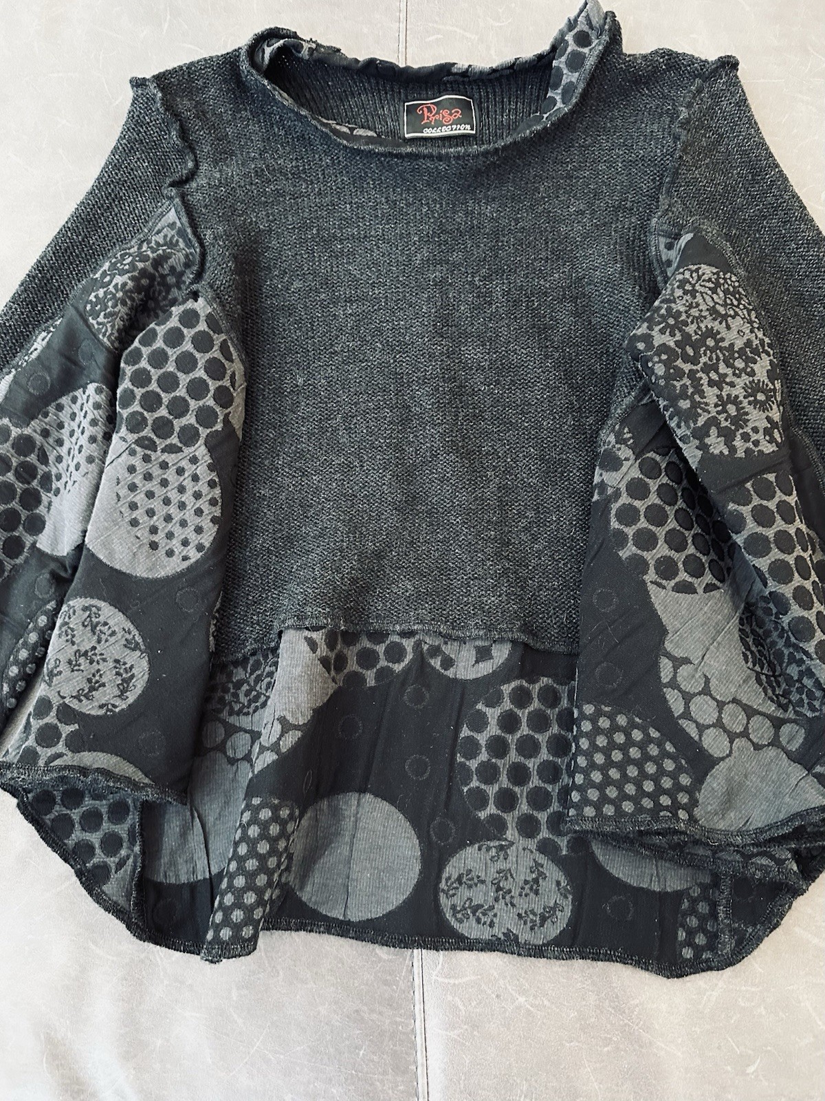 Prisa Collection One Size Top Cape Black Grey 3/4 Sleeves Wool European