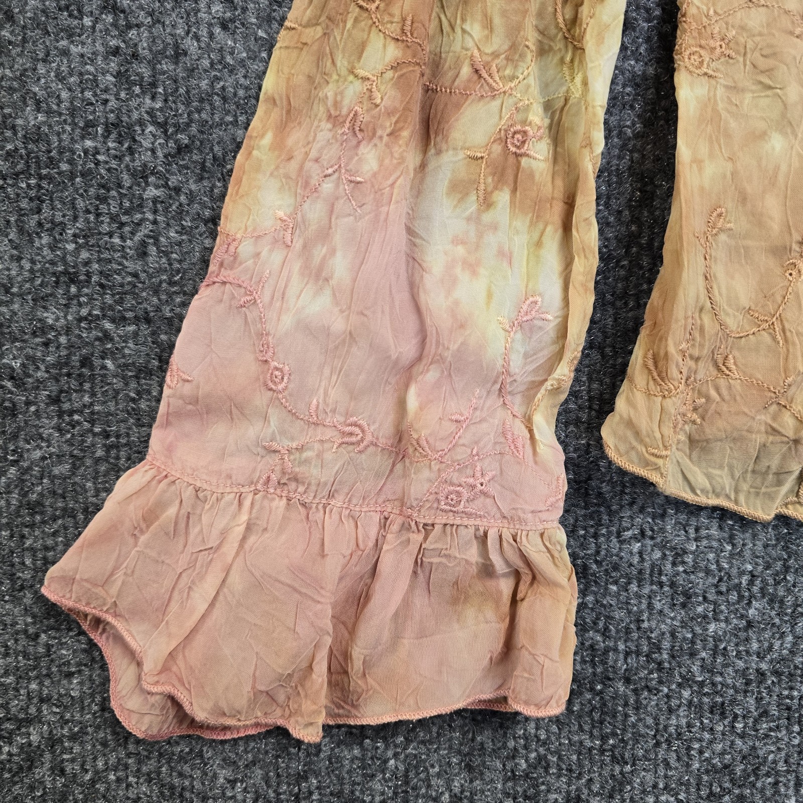 Vintage 90s Tie Dye Yellow Pink Floral Embroidered Button Down Size M Boho Fairy
