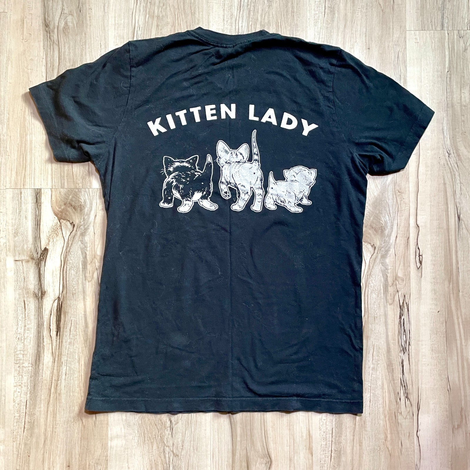 Kitten Lady Graphic Cat T Shirt in Black Cotton Cats, Womens Size: medium