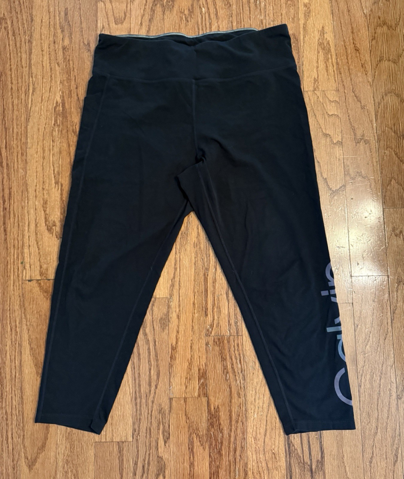 Calvin Klein Women’s Cropped Leggings Logo Black XXL