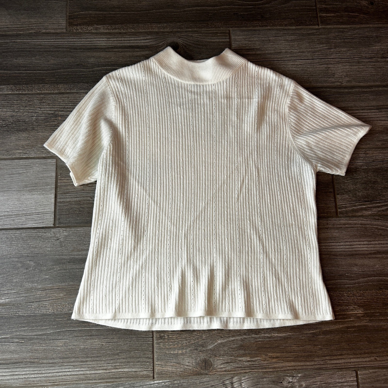 90s Women’s Cream Ribbed Mock Neck Short Sleeve Top XL Classic Vintage Workwear
