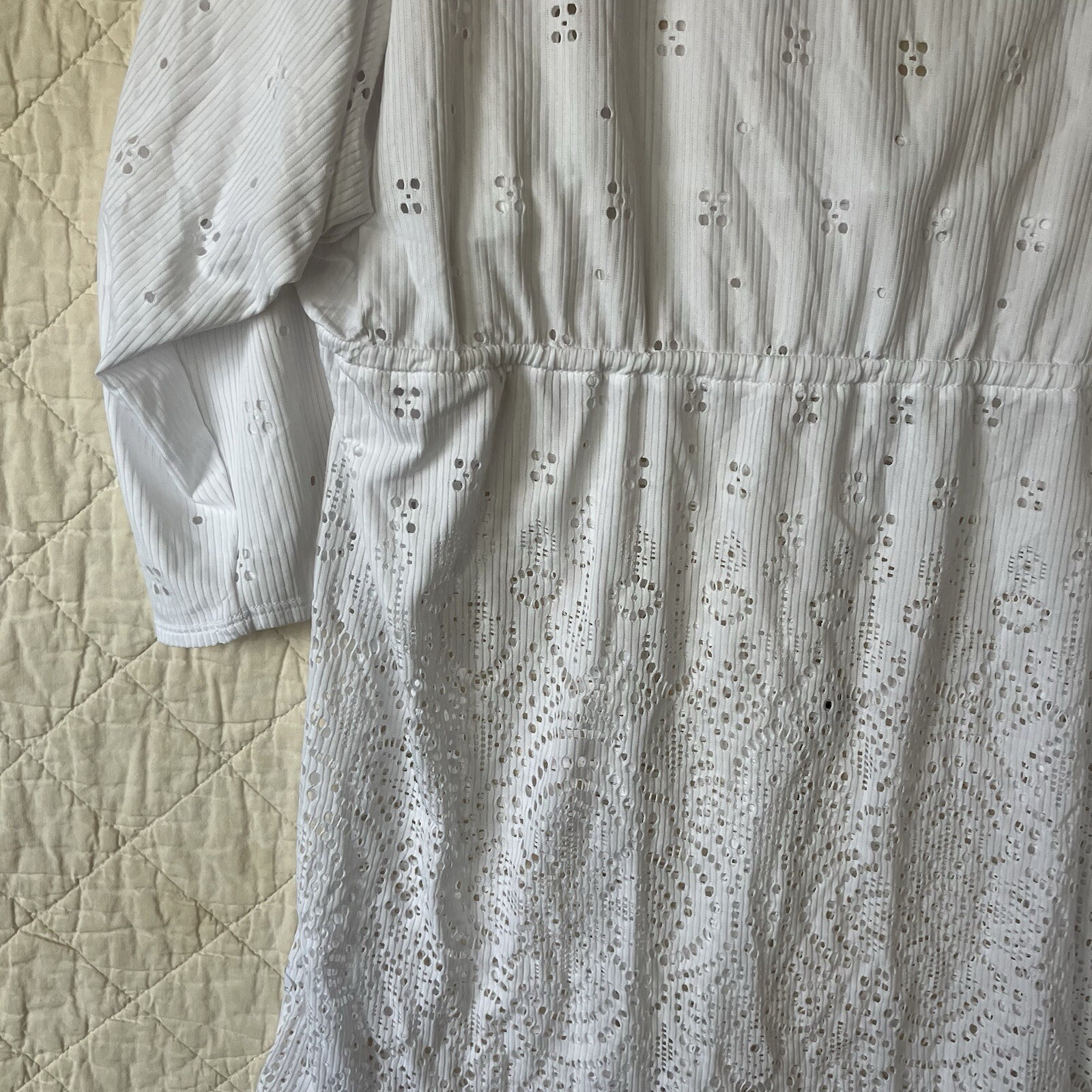 Dotti Womens Blouse White Eyelet 3/4 Sleeve V-Neck Size XL New With Tags