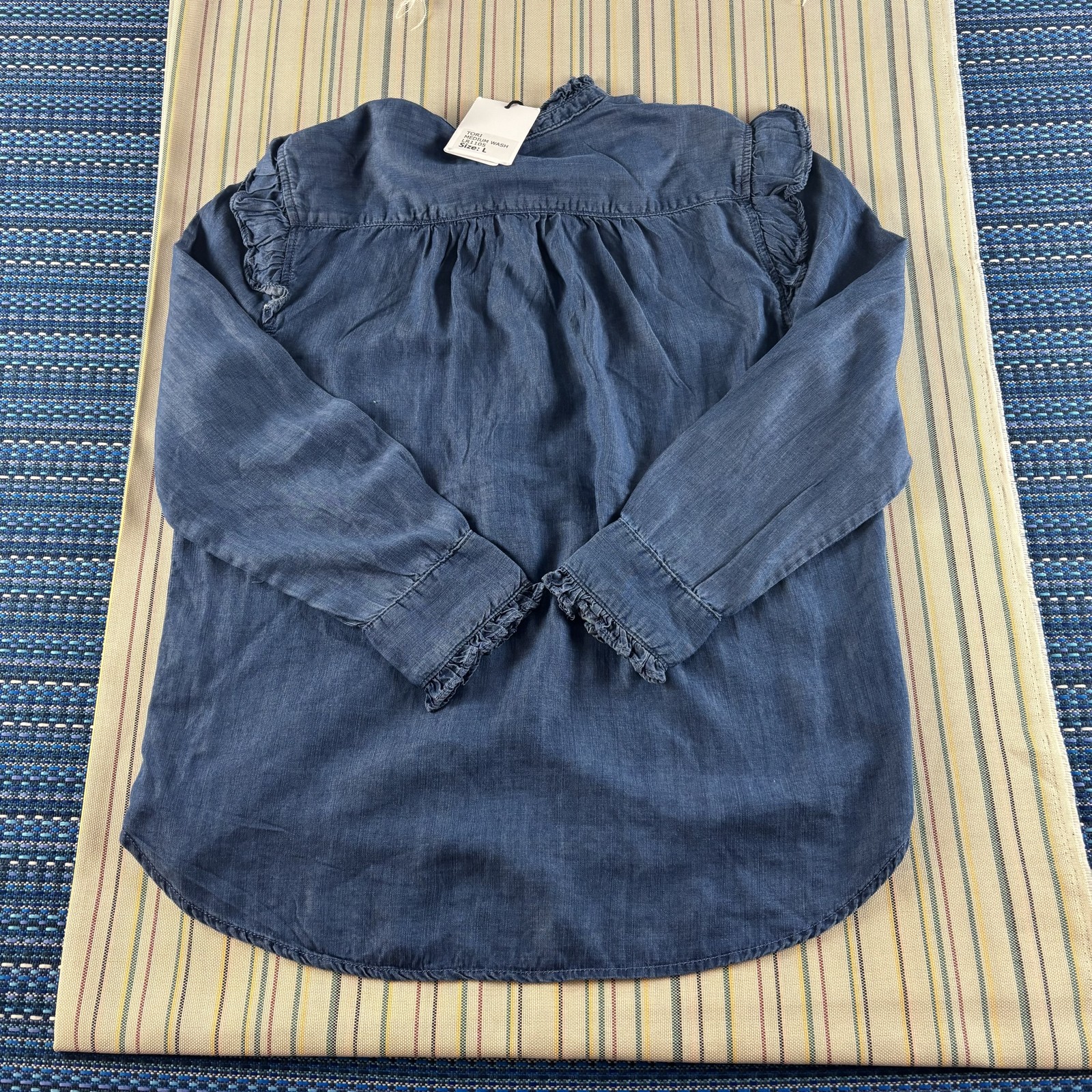 Lola River Shirt Womens Large Tencel Tori Medium Wash Long Sleeve Ruffle NYC
