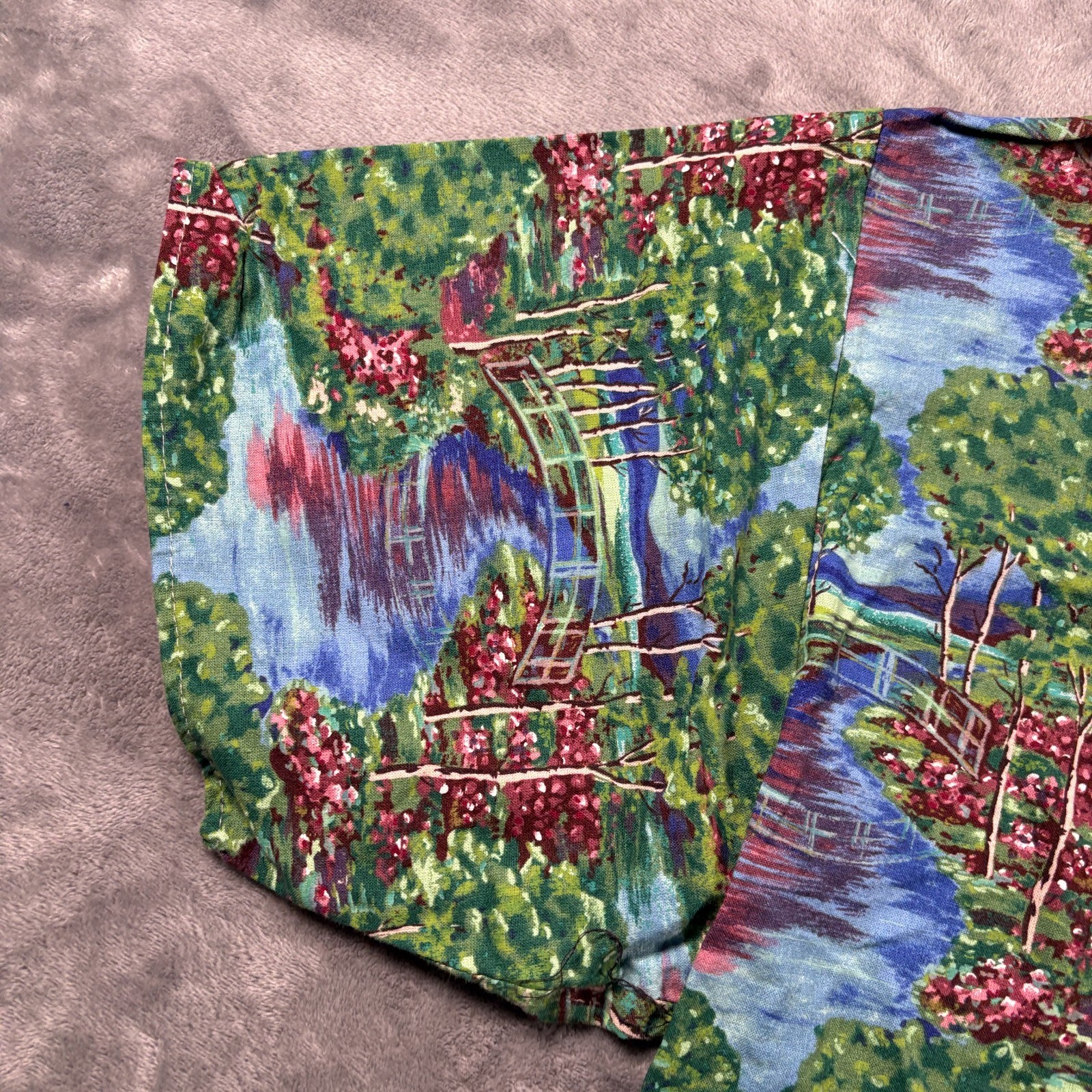 Caribou Hawaiian Shirt Womens XL Multicolor River Landscape Print Camp Collar