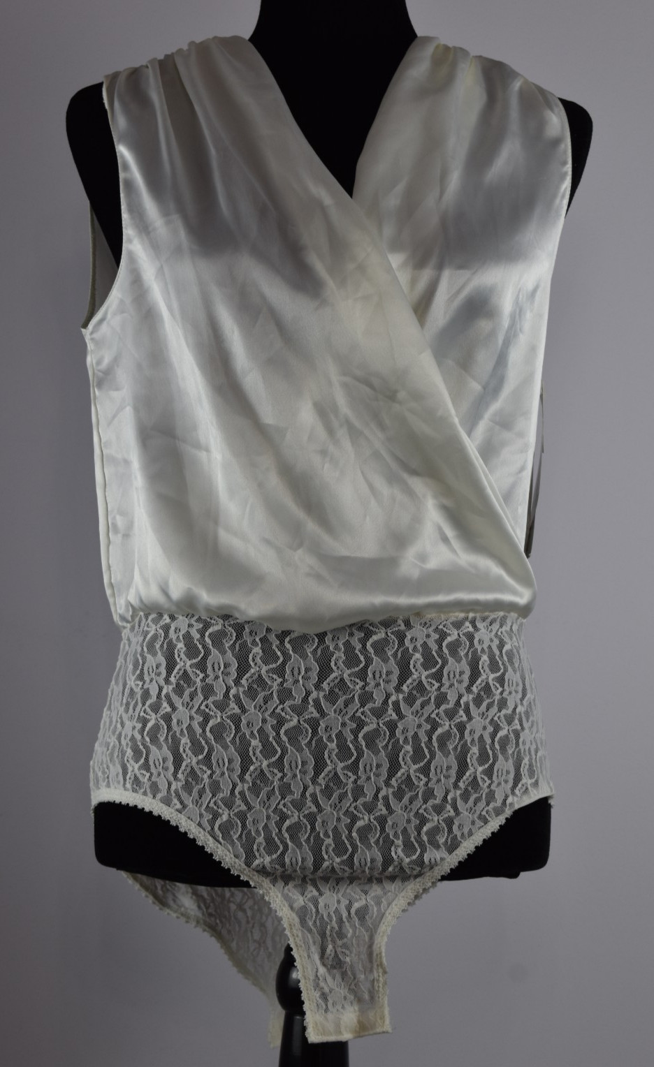 New VTG Sz S Body Suitables Lucie Ann Sheen Pearl White Lace Bodysuit 1 Piece US