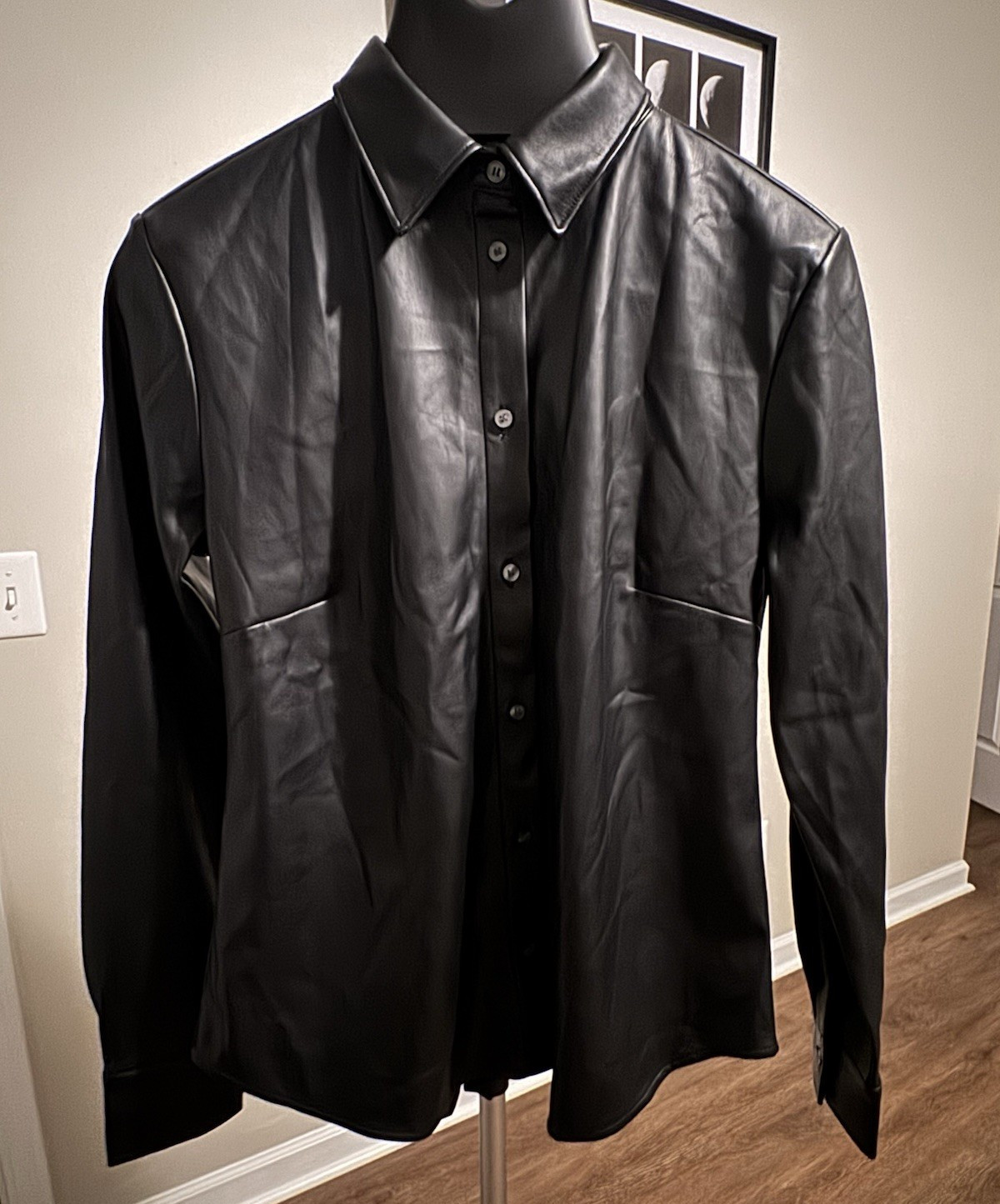 Ann Taylor Women’s M Black Faux Leather Solid Button-Up Shirt Long Sleeve Point