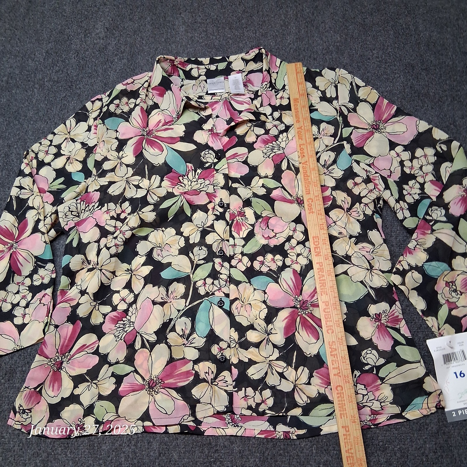 NWT VTG Emma James Liz Claiborne 2 Piece Blouse and Tank Top Size 16