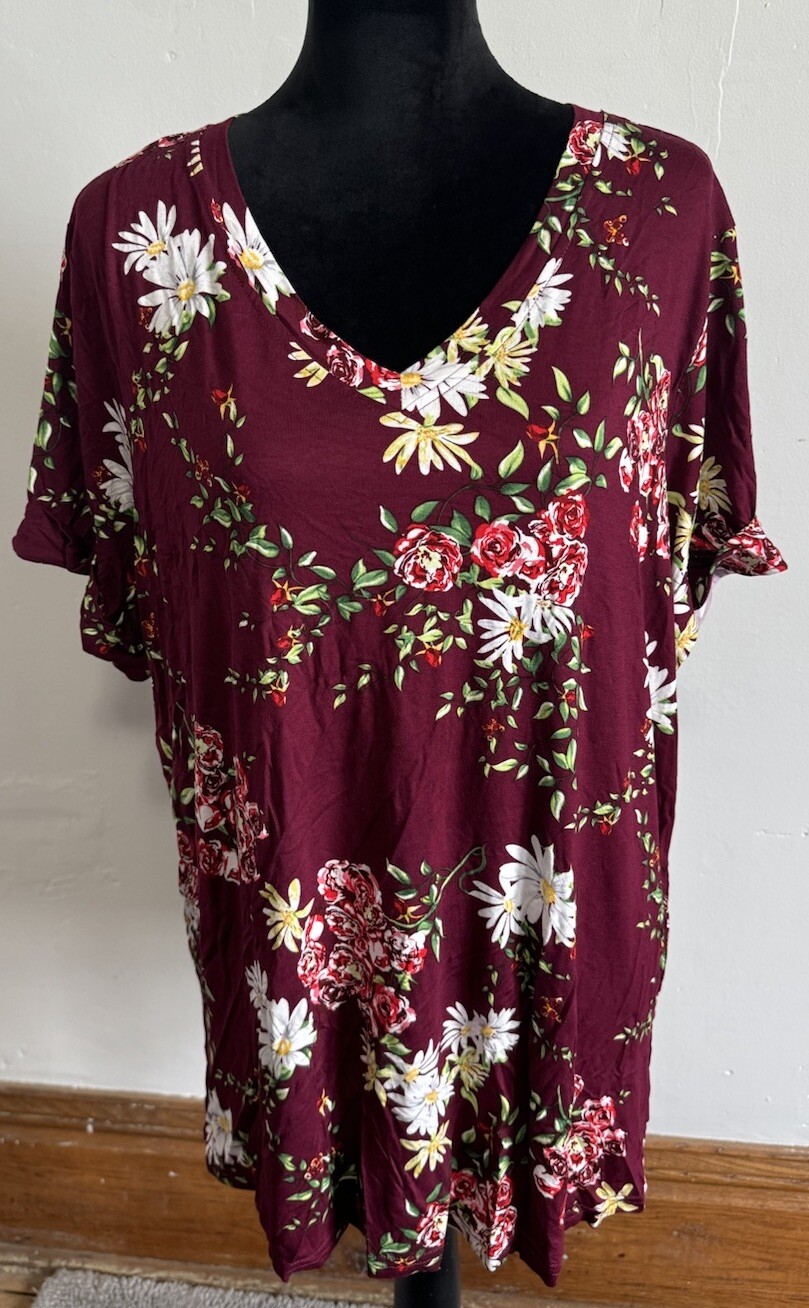 Longyuan Floral Top Size 2XL Short Sleeve Rayon Spandex Blend