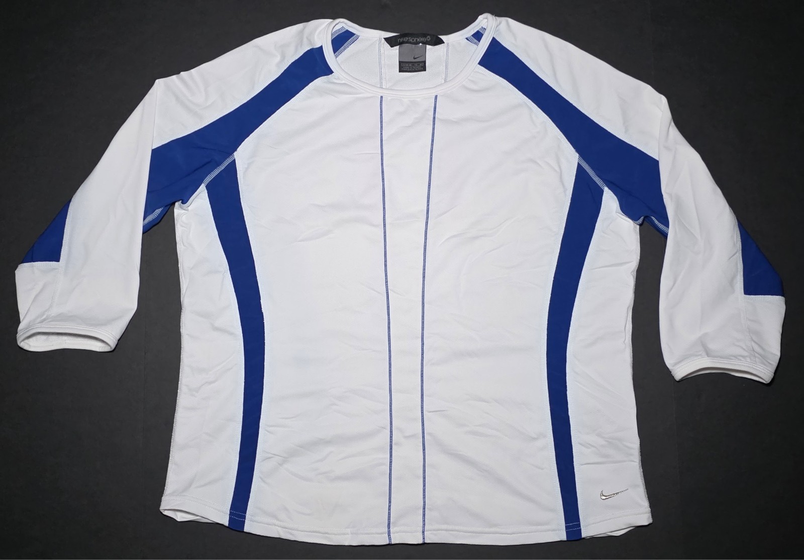 Nike Sphere Womens Blue and White Long Sleeve Exercise Shirt Size XL (16-18)